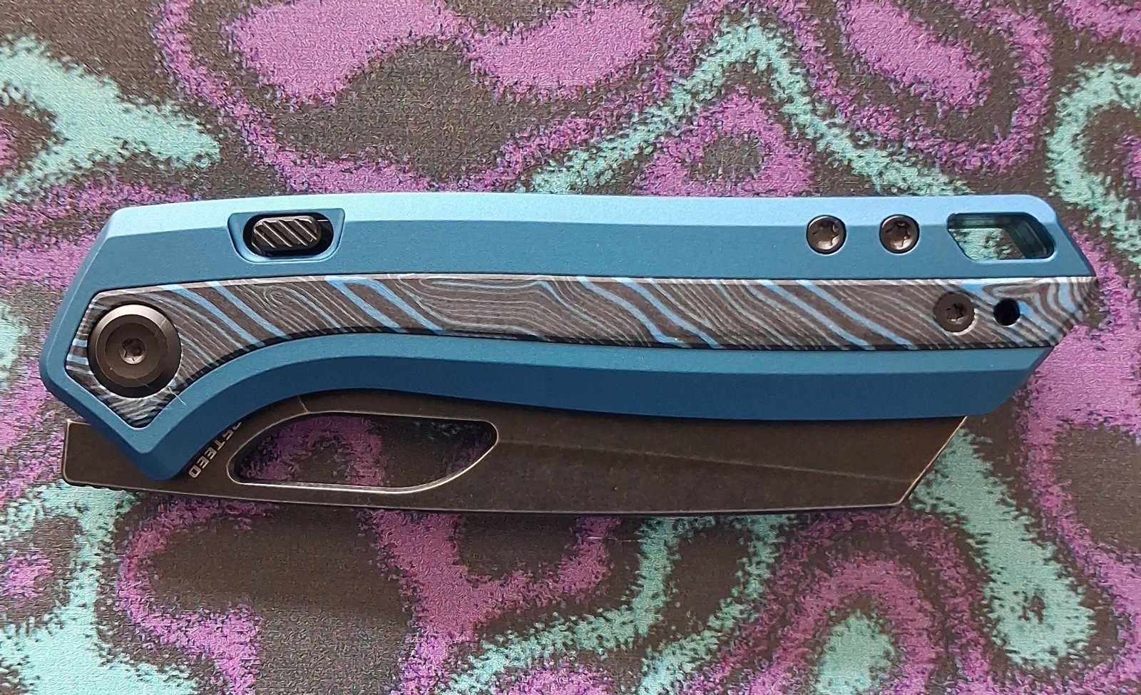 Vosteed Kroc 329 Top Liner Lock Knife Blue Aluminum Handles with Topographic G10