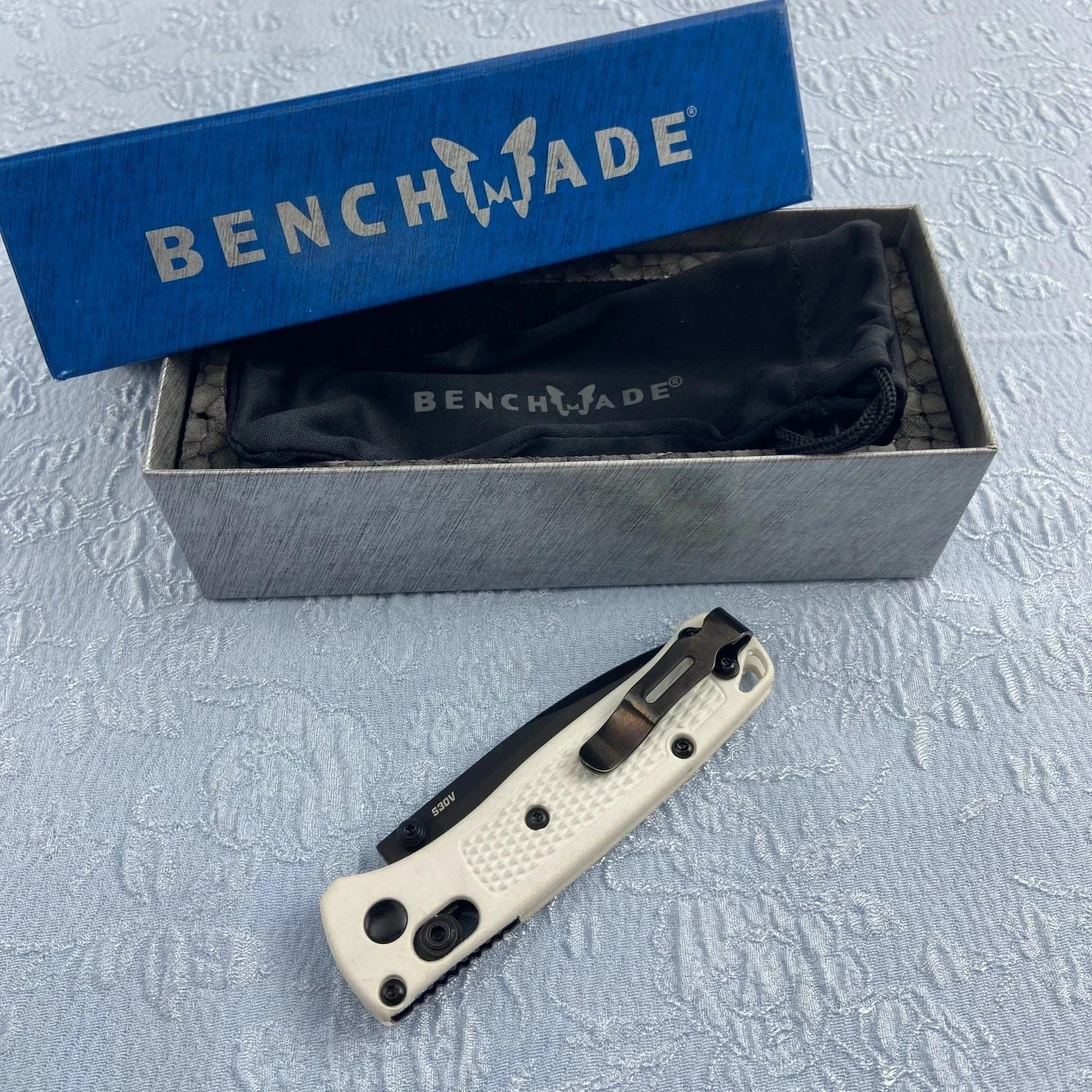 Benchmade 533BK-1 Mini Bugout Folding Knife White Grivory Handle S30V Blade USA