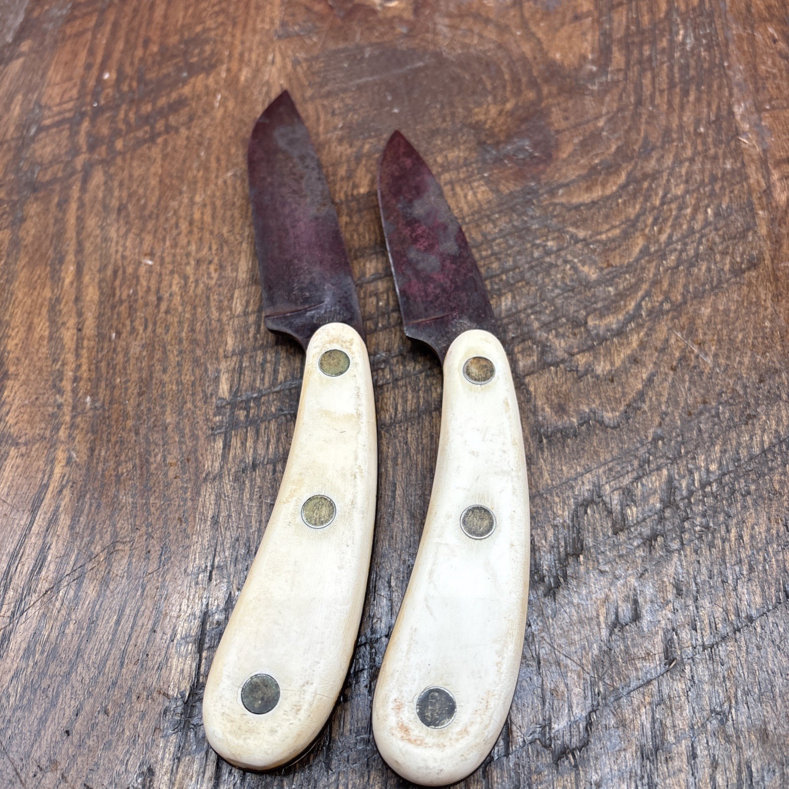 Vintage Imperial 432/422 hunting Caping Knife Frontier Made In USA Set Of 2