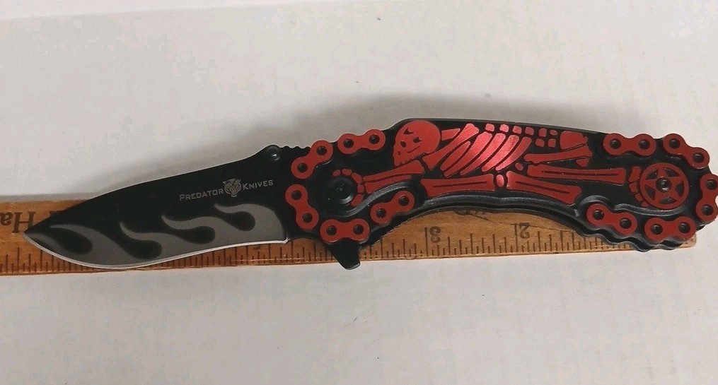 Predator Skeleton Single Blade Lock Knife