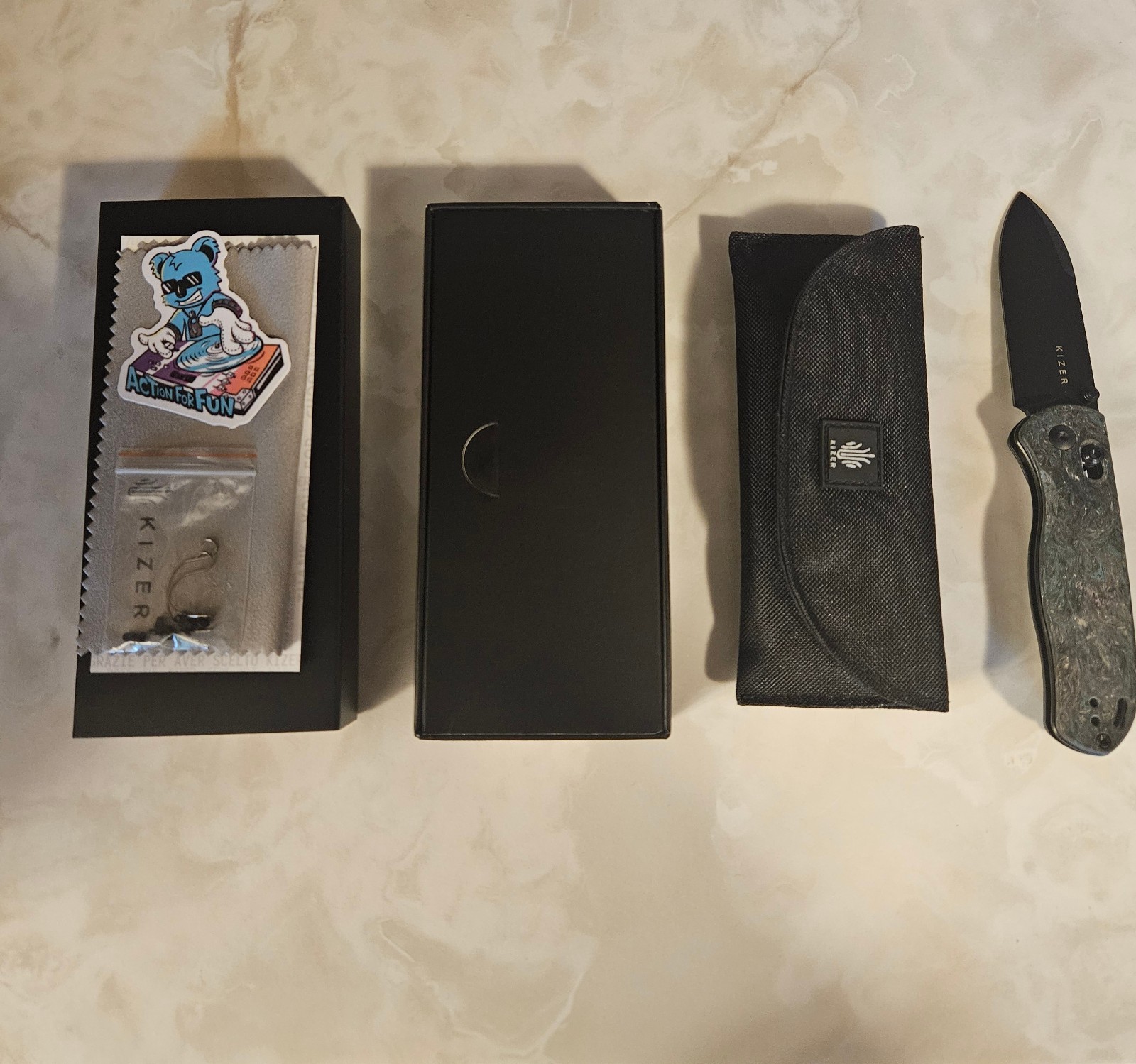 Kizer Drop Bear Medusa Dark Matter Fat Carbon Knife S35VN – NEW