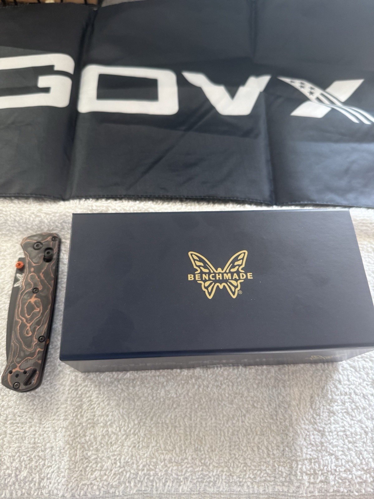 Benchmade Bugout 535BK-GOVX1 GOVX Manual Axis Lock Magnacut G10 Drop Point