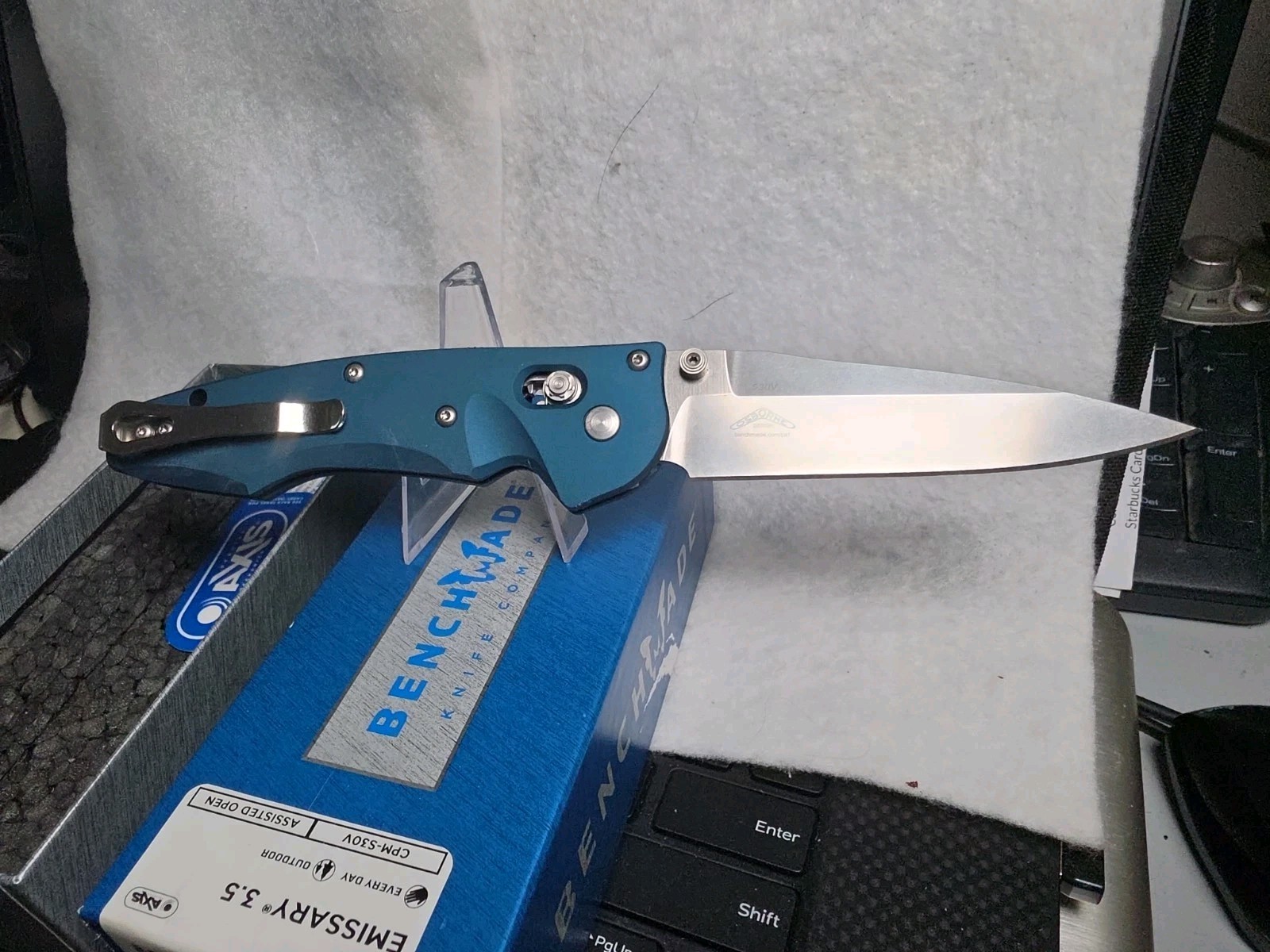 Benchmade Emissary 477-1 Special Blue Handle Edition S30v Folding Knife Rare
