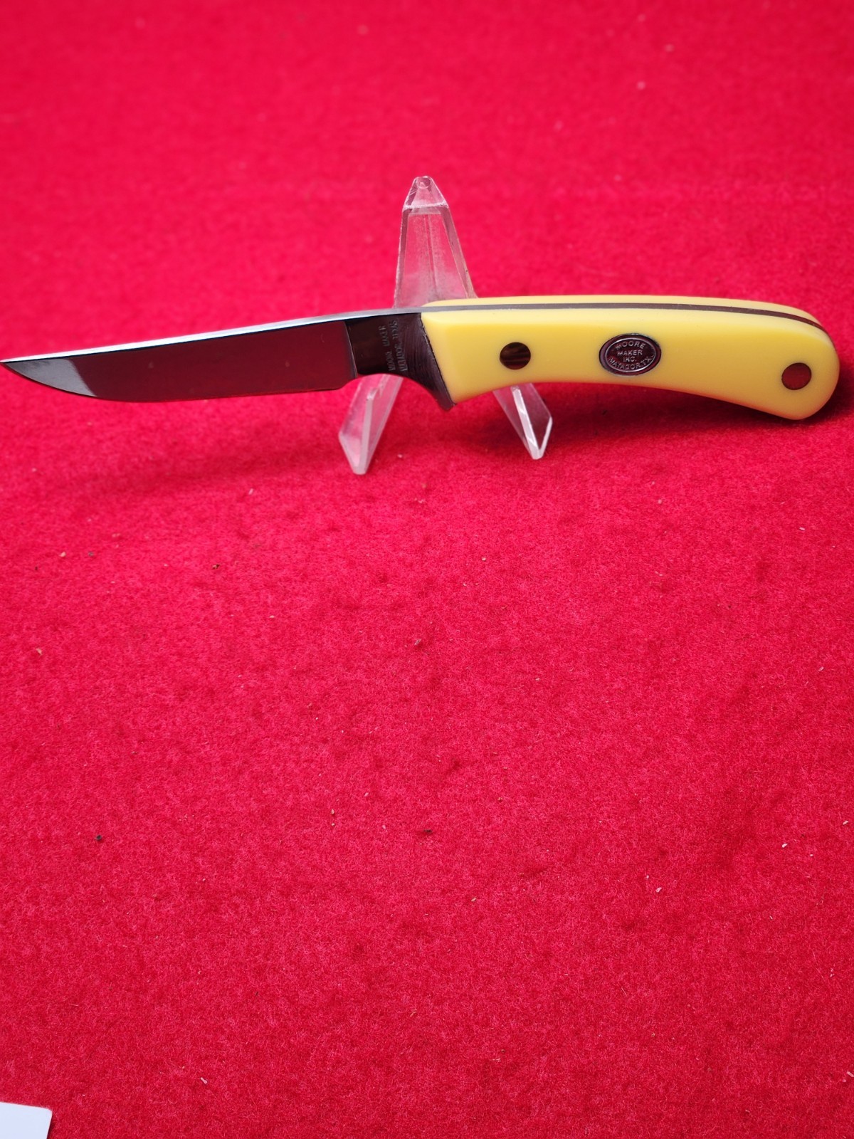 Moore Maker USA 3100 Hunting Knife Yellow Delrin Handles New in Box