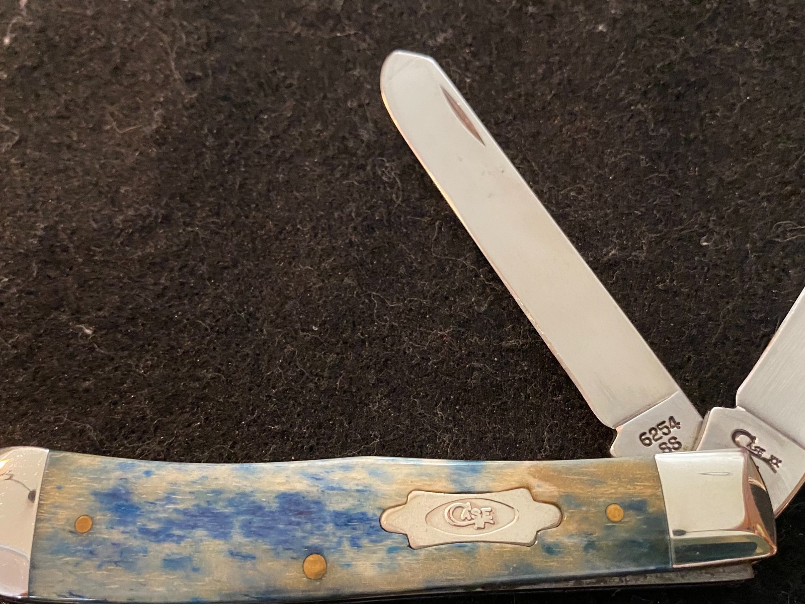 Case XX Peacock Appaloosa NO 02136 (6254 SS) 1997 Smooth Bone Trapper