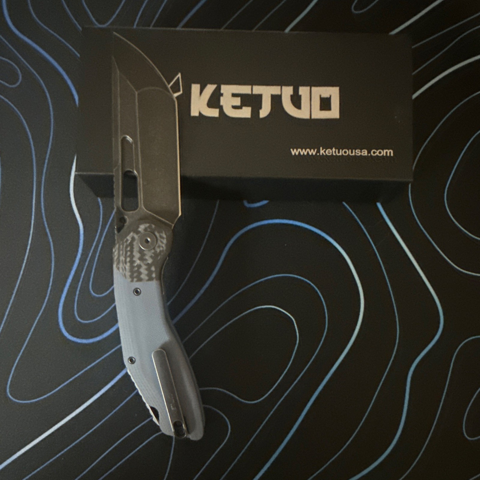 Ketuo Yakuza Liner Lock Front Flipper Knife 14C28N blade, blue G10 handle.