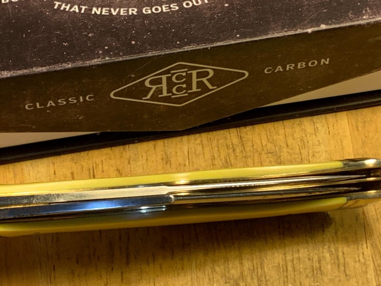 Rough Rider Classic Carbon Yellow 2 Blade Folding Hunter 5 1/4″ Knife RR1742