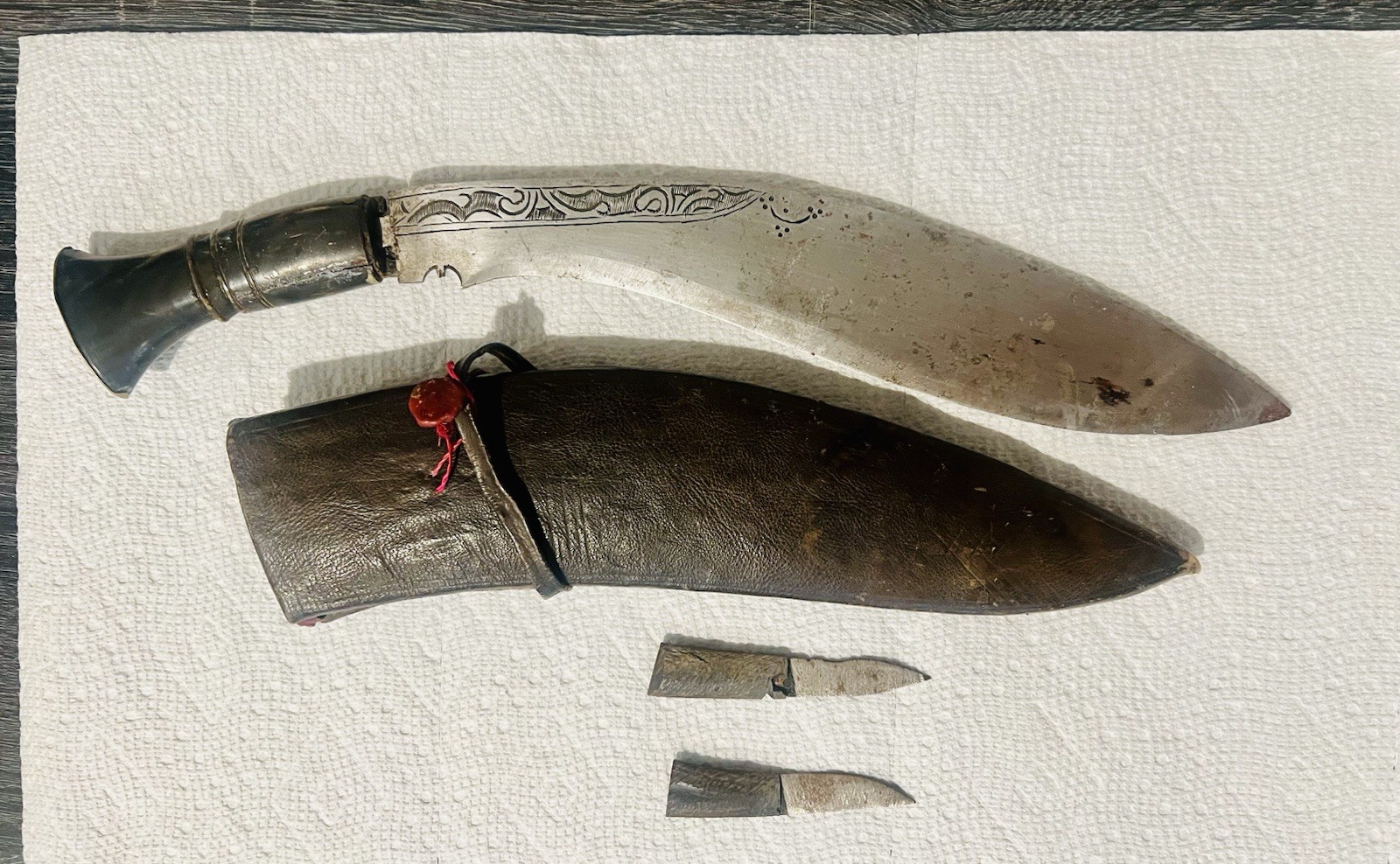 Antique Nepalese India Kukri With Horn Handle Scabbard, Karda, & Chakmak.