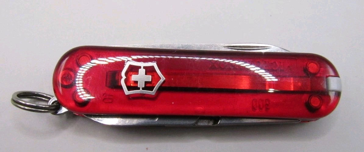 Victorinox Classic SD Halo Branded Solutions Advertising Knife