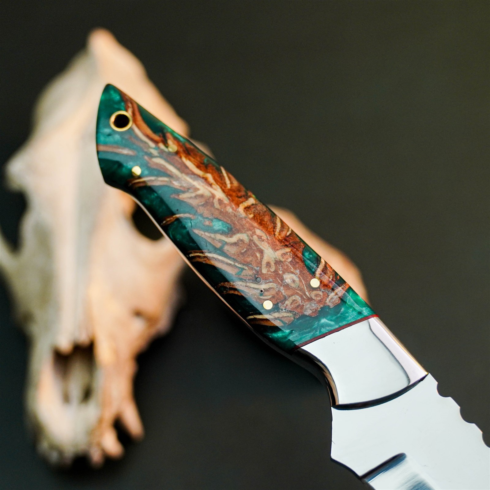 9.6″ Hunting EDC Stainless Knife Handmade Full Tang Resin Handle + Sheath