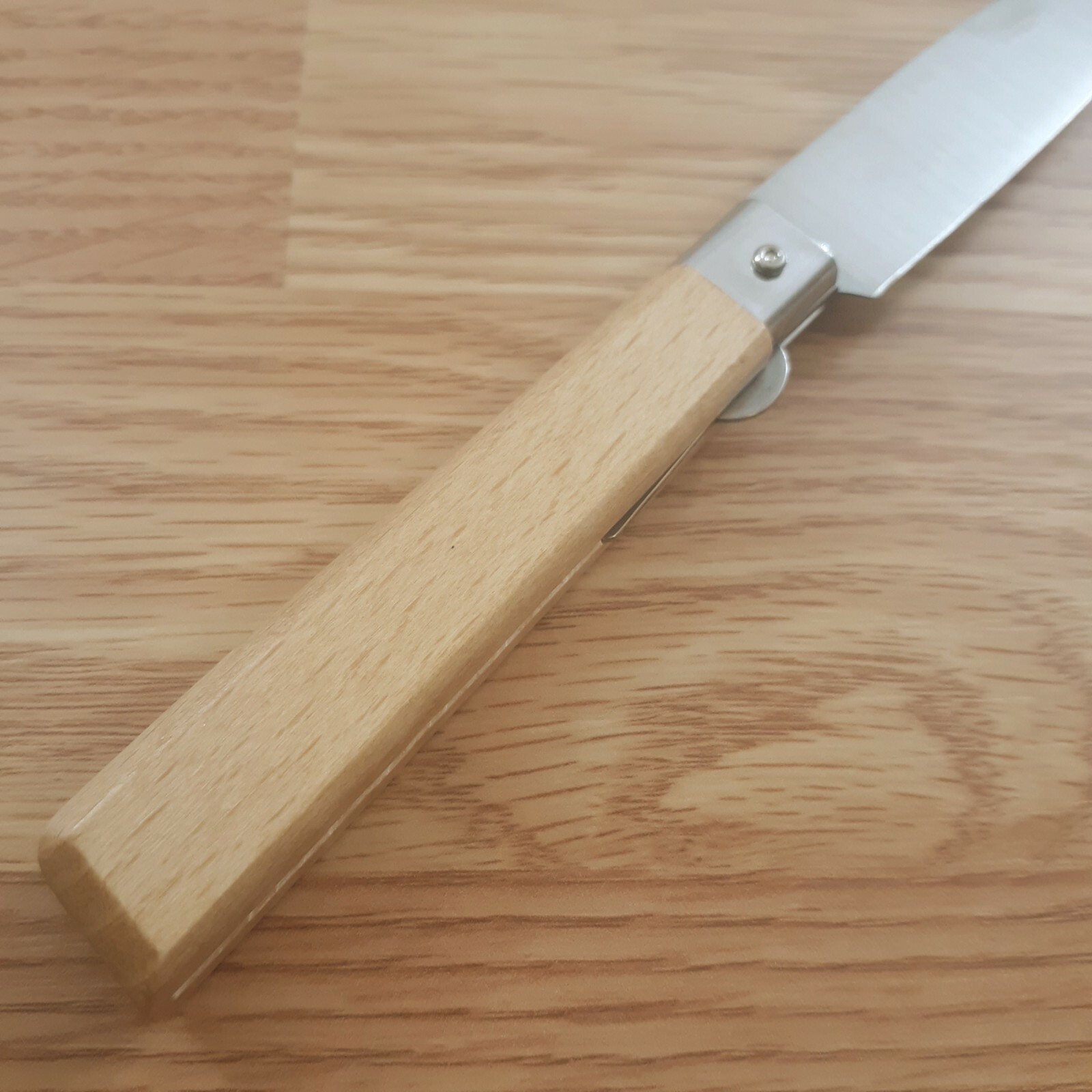 MAM Medium Linerlock Folding Knife 3.25″ Stainless Steel Blade Beech Wood Handle