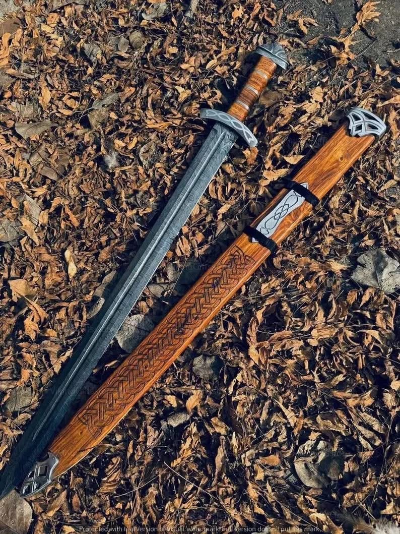 Viking Sword, Real Damascus with Blood Groove 32-Inche Full Tang with Sheath