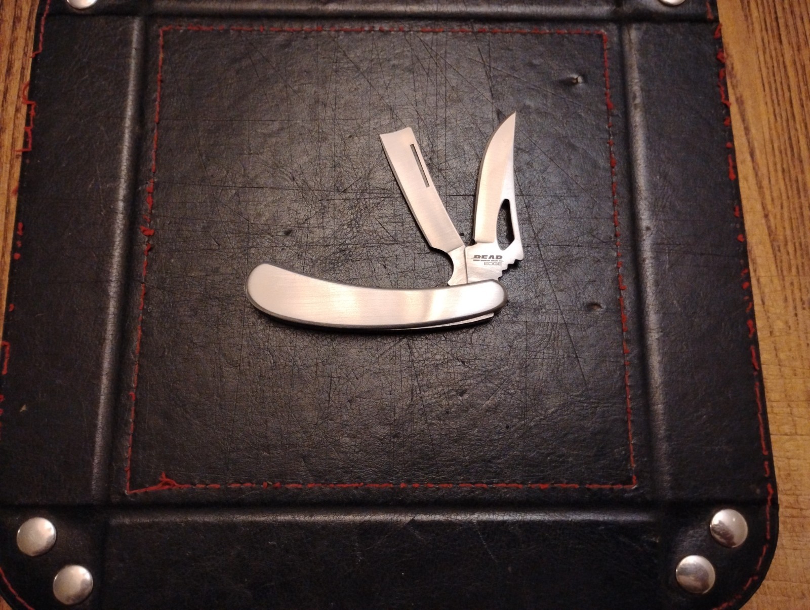 Bear & Son Pocket Knife Bow Trapper 2.5″ Clip Point & Razor Blades