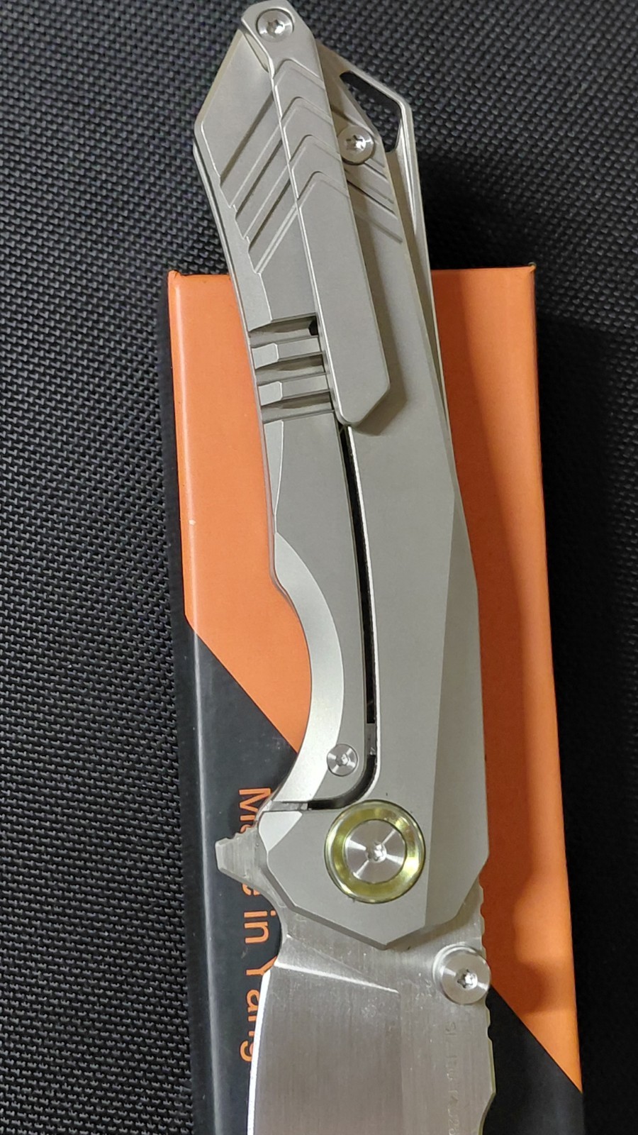 SixLeaf Folding Knife Gray/Blue Titanium/TiDamascus Handle 14C28N SL-100-Tima
