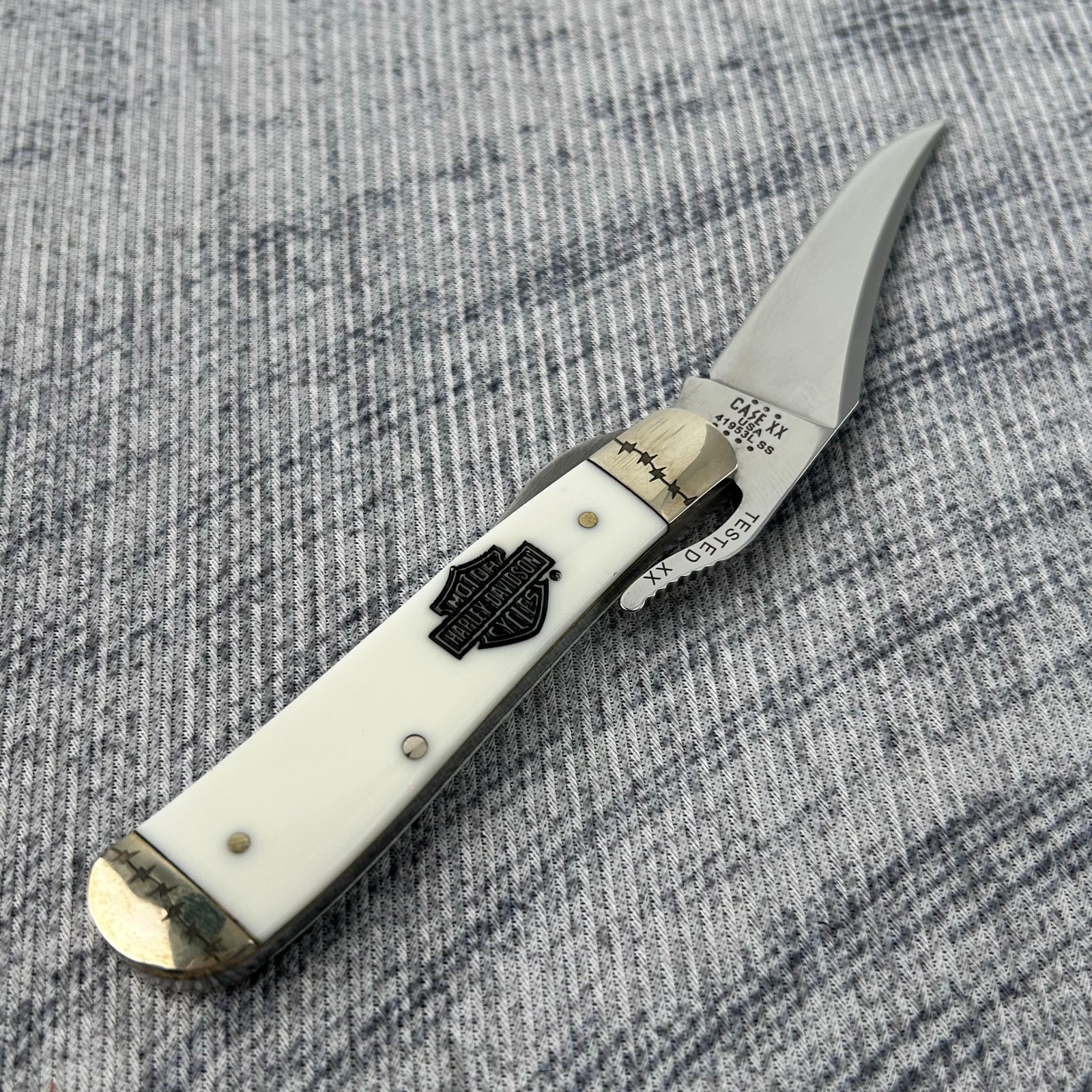 Case xx Knives Harley-Davidson Russlock 52249 White Pocket Knife Stainless