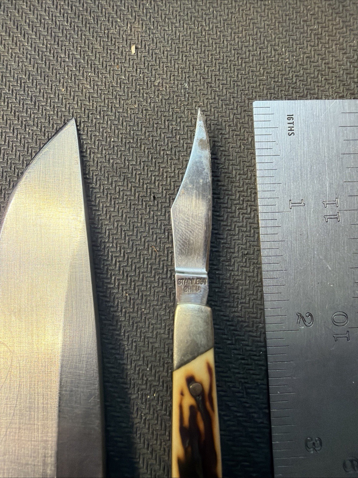 2 Winchester knives, 2003 Double Blade Stainless, & 3.5” Fixed Made in China