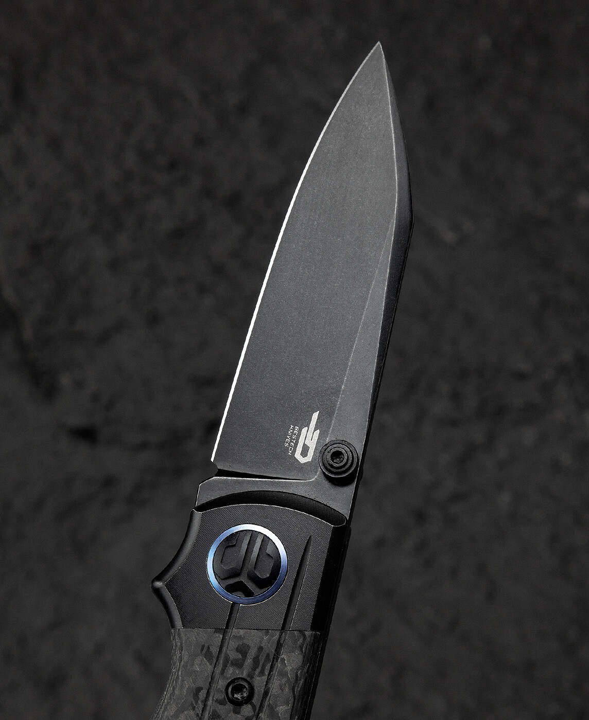Bestech Knives Tonic Folding Knife 2.88″ M390 Steel Blade Titanium/Carbon Fiber