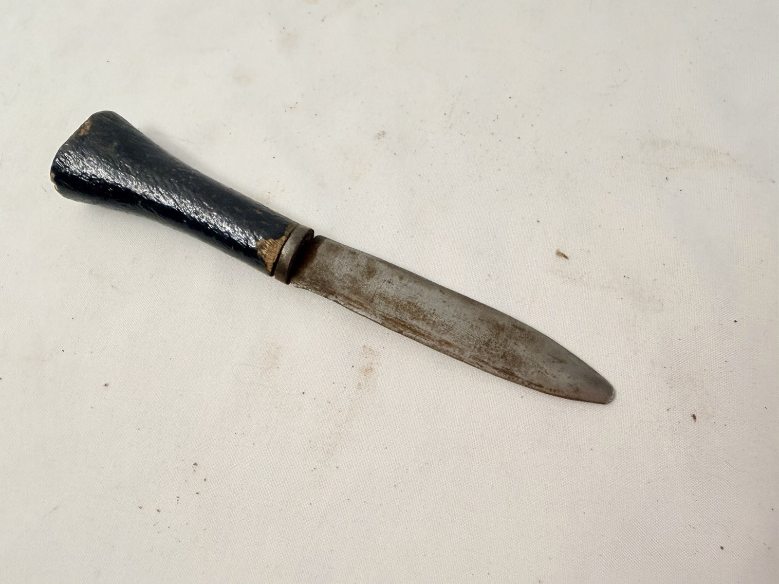 Old Vtg India Indian Army Kukri Gurkha Fighting Knife Blade Set Of 3 W/Scabbard