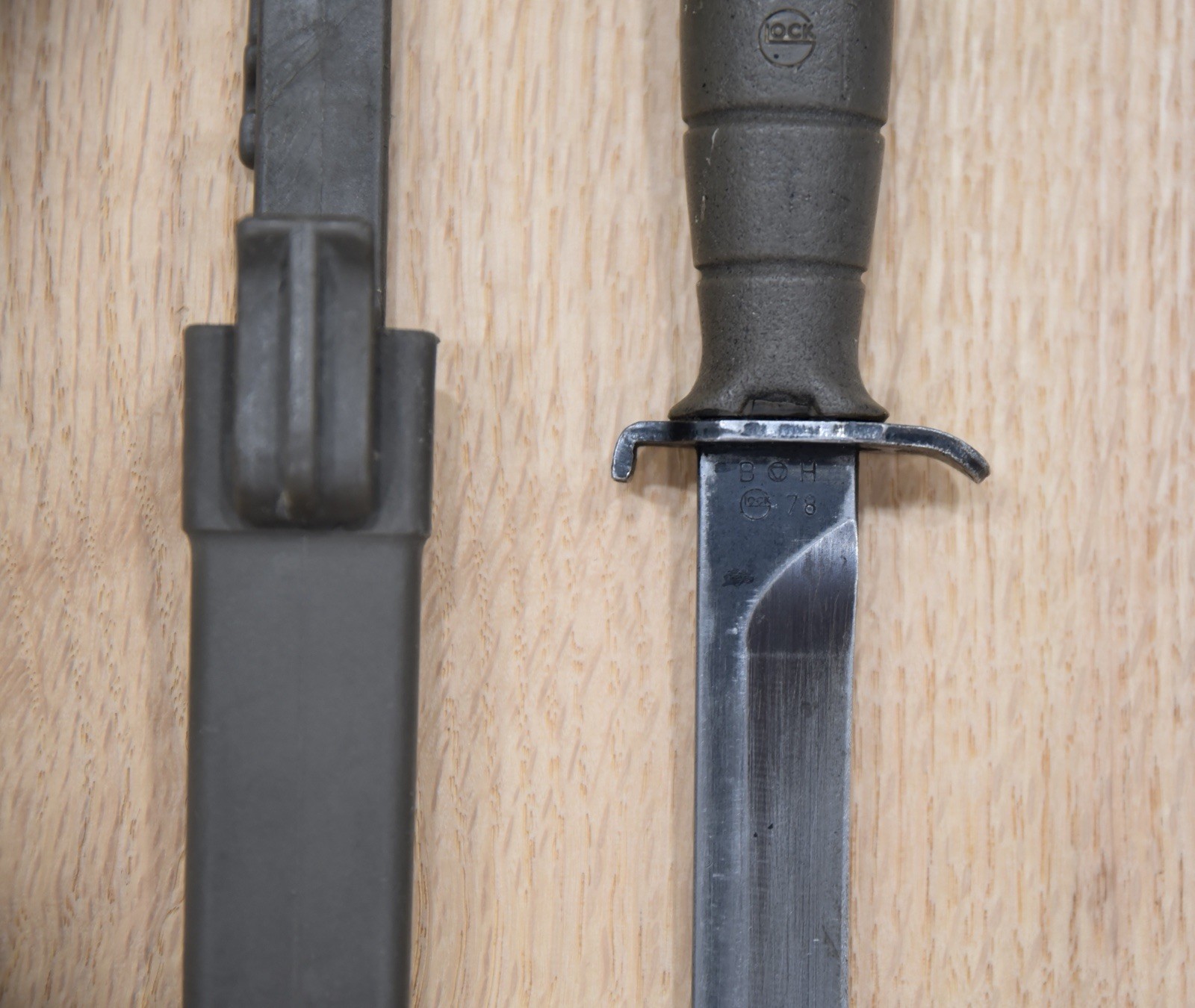Austrian Army Bundesheer “B x H” Round Glock 78 Knife FM78 Vintage Generation 0
