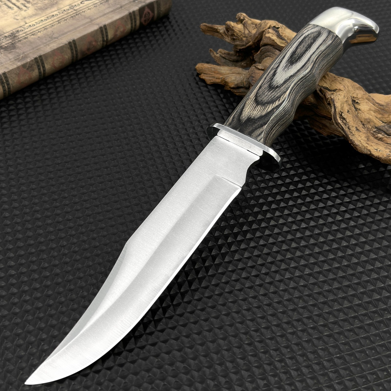 Lightweight Fixed Blade Knife Non-slip Grip Synthetic Leather Sheath