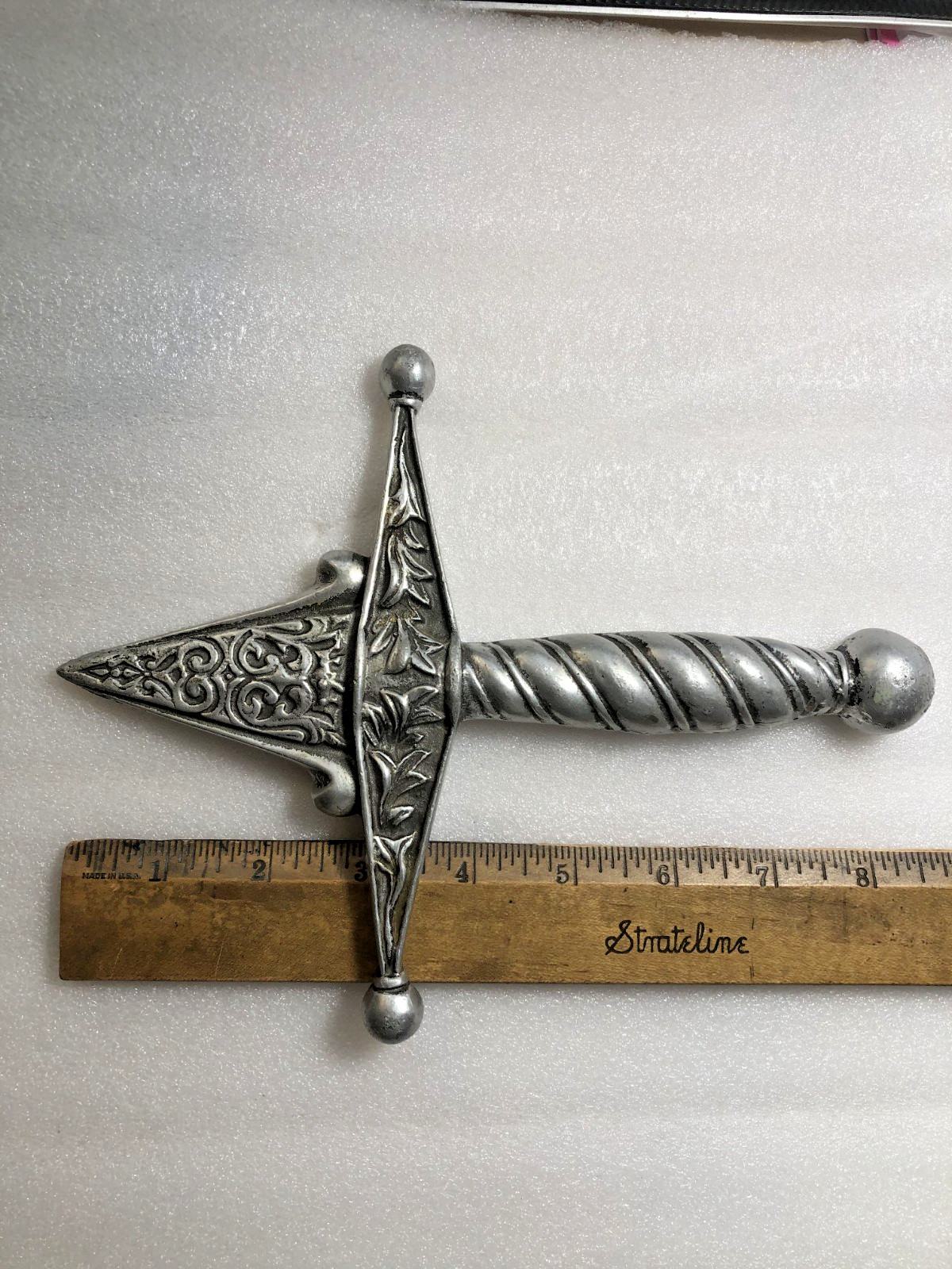 VINTAGE ALUMINUM DECORATIVE DAGGER