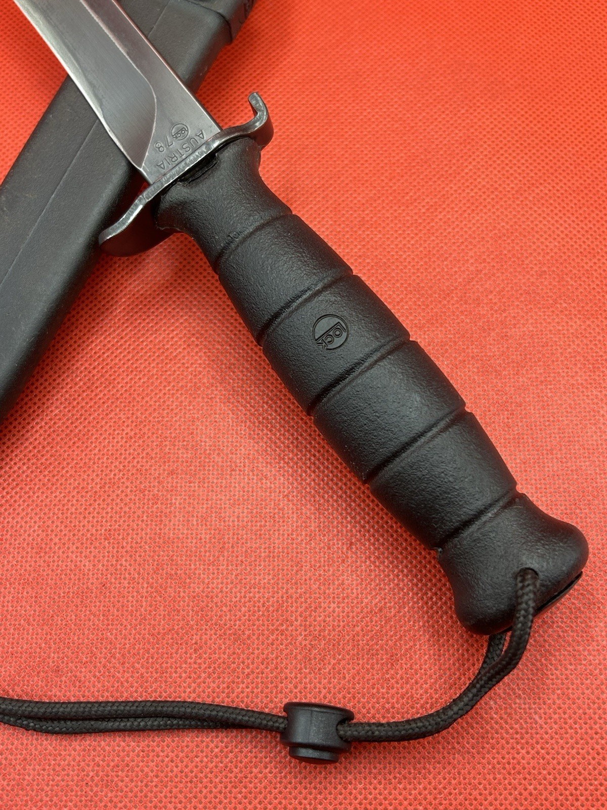 🔪GLOCK 78 1st Gen. Round Logo, 6″ Fixed Blade Commando Knife-& Sheath, Austria