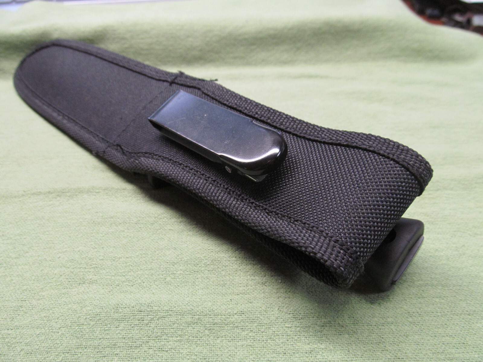 Takedown Branded 10″ Long Spear Point Fixed Blade Knife w/Rubber Handle & Sheath