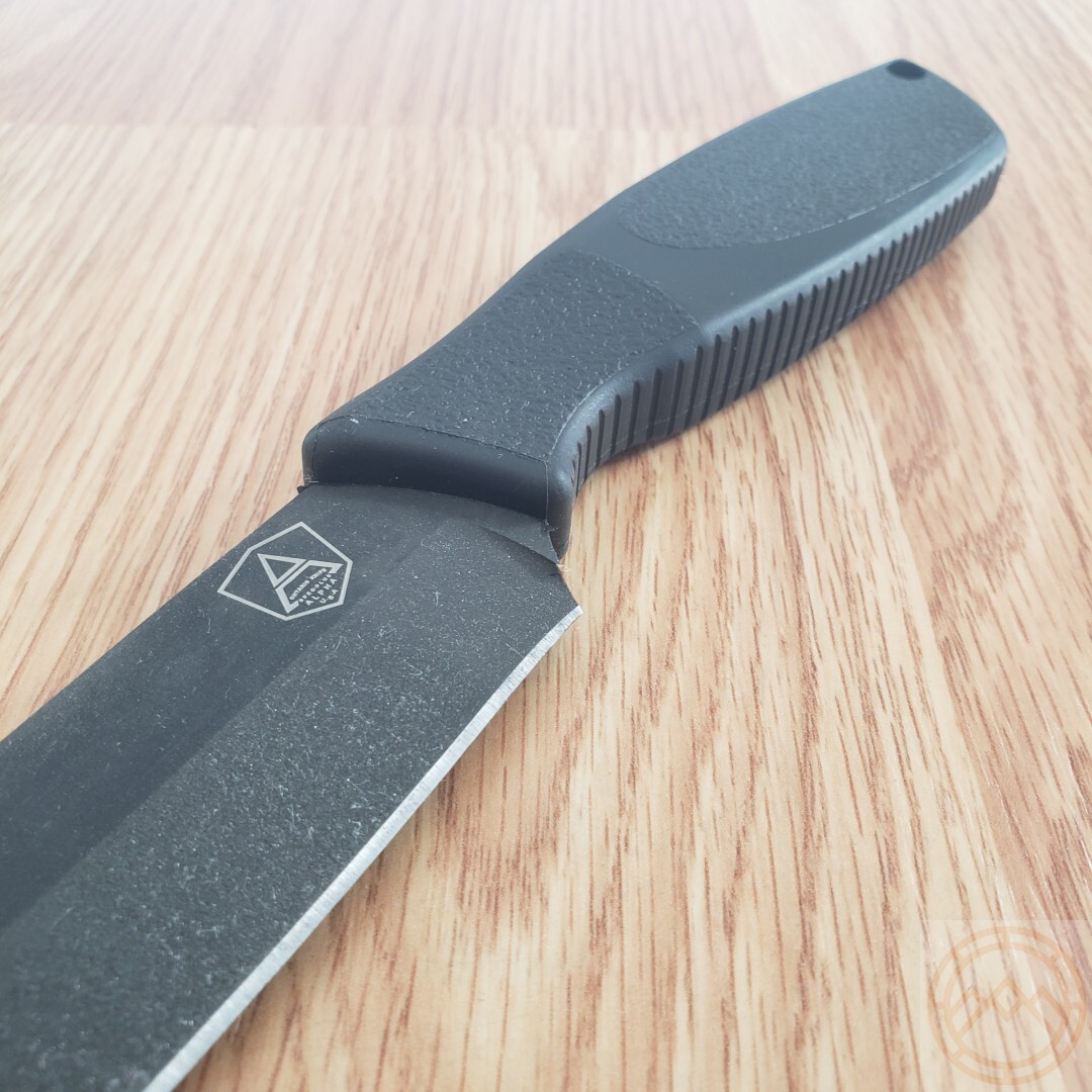 Ontario Spec Plus Alpha Fixed Machete 7.25″ Carbon Steel Blade Rubber Handle