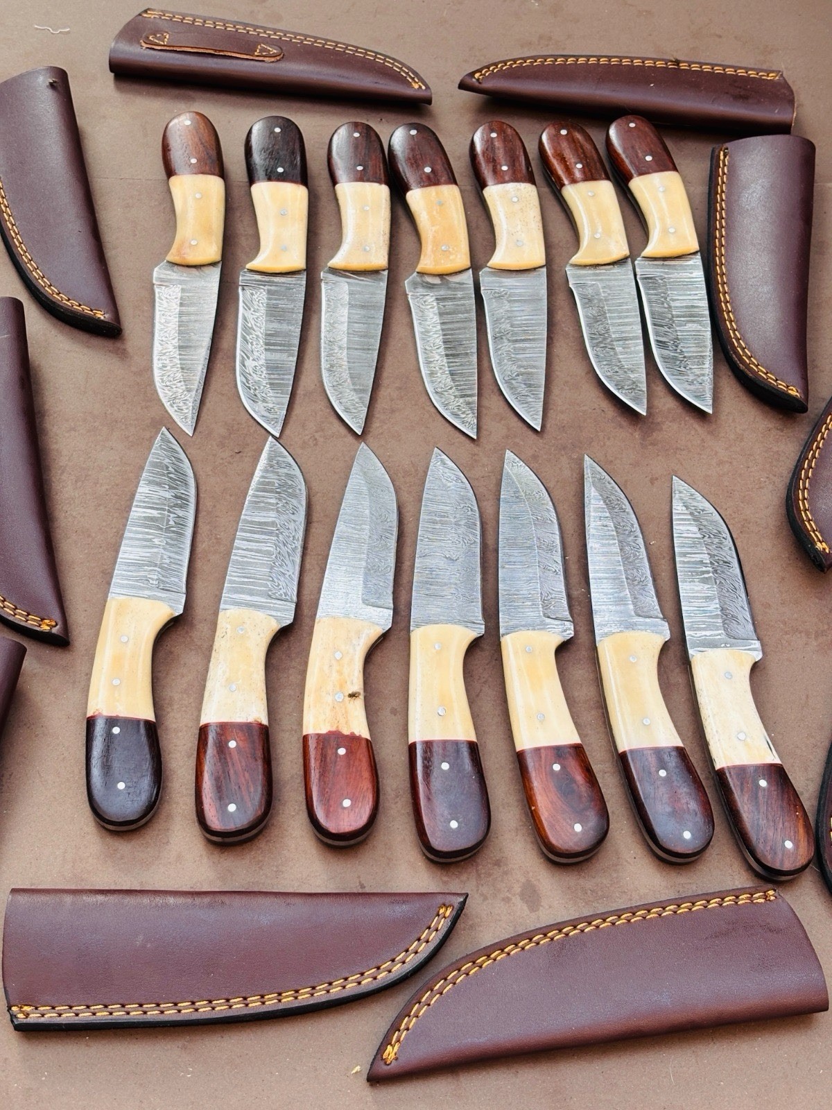 LOT OF 100 CUSTOM HANDMADE DAMASCUS STEEL HUNTING SKINNER KNIFE HANDLE BONE