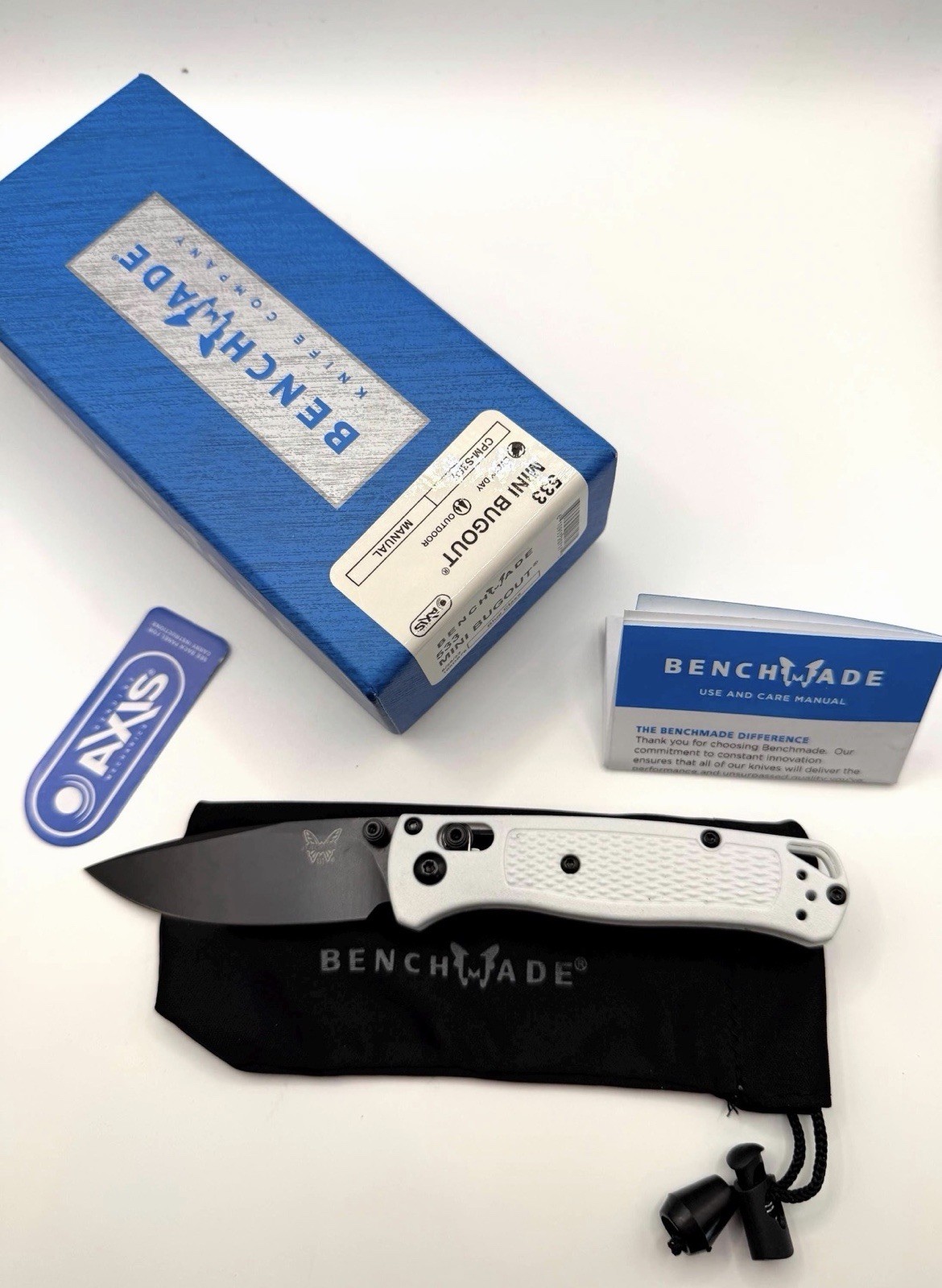 Benchmade 533 Mini Bugout Folding Knife White Grivory Handle S30V Blade
