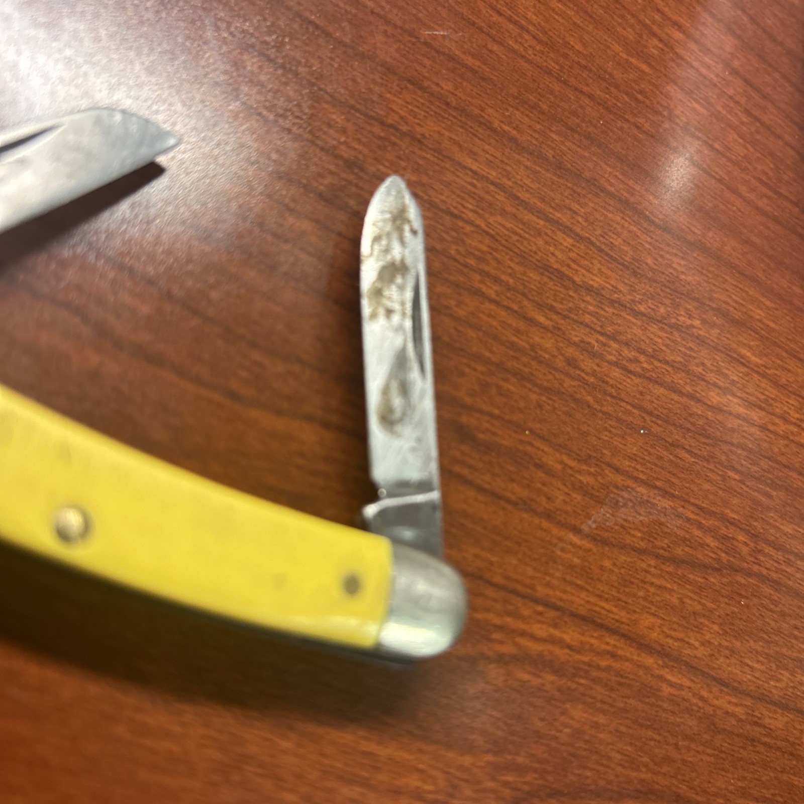 Vintage Frontier Series By Imperial Three-Blade Pocket Knife Model 4233