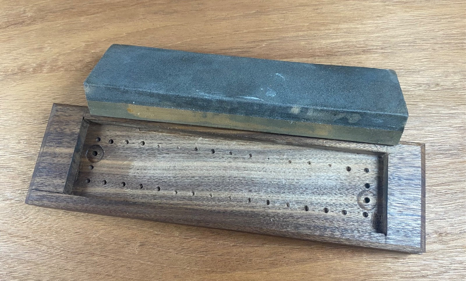 Lot of 3 Sharpening Stones Oilstones Fine India Combination Old Tools