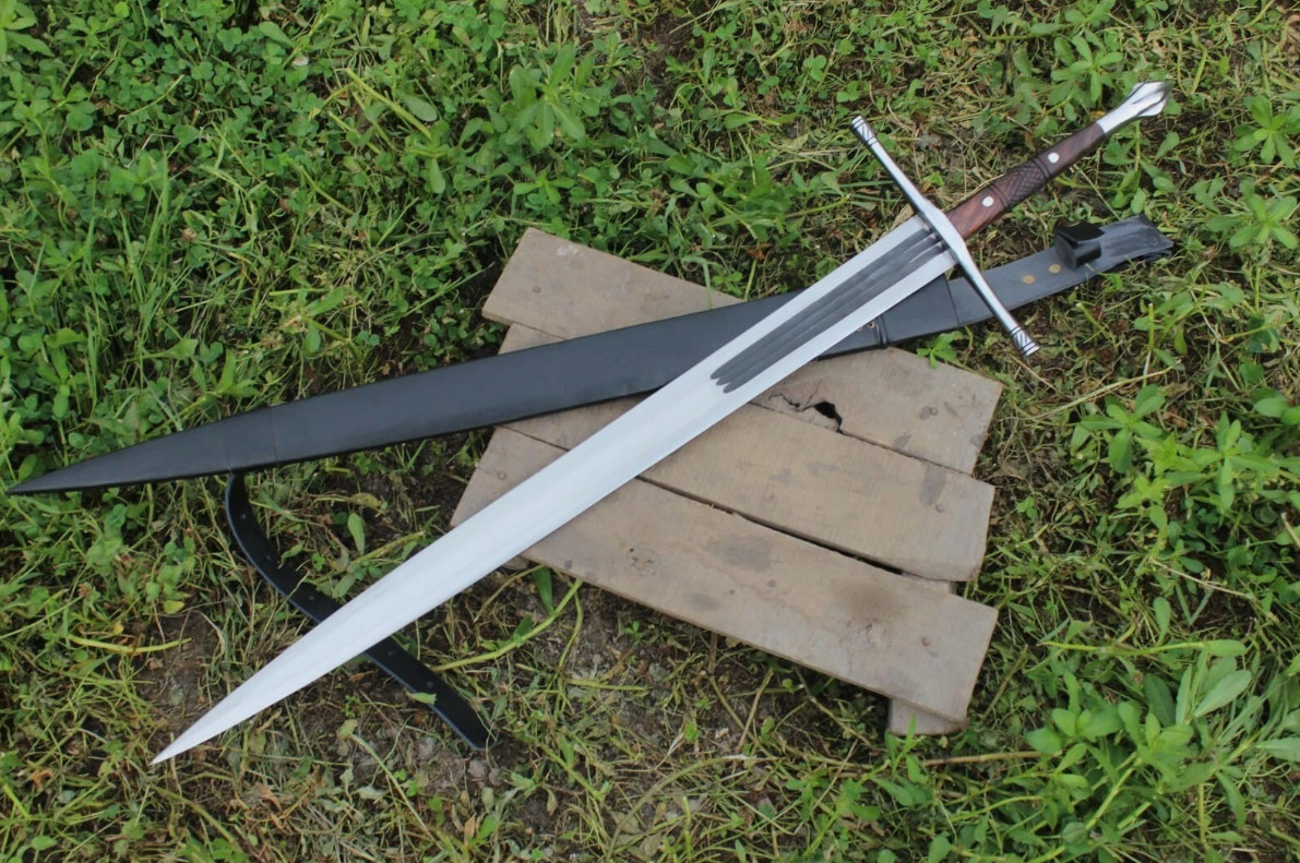 Carbon Steel Hand Forged Viking Sword Battle Ready Medieval Sword With Scabbard