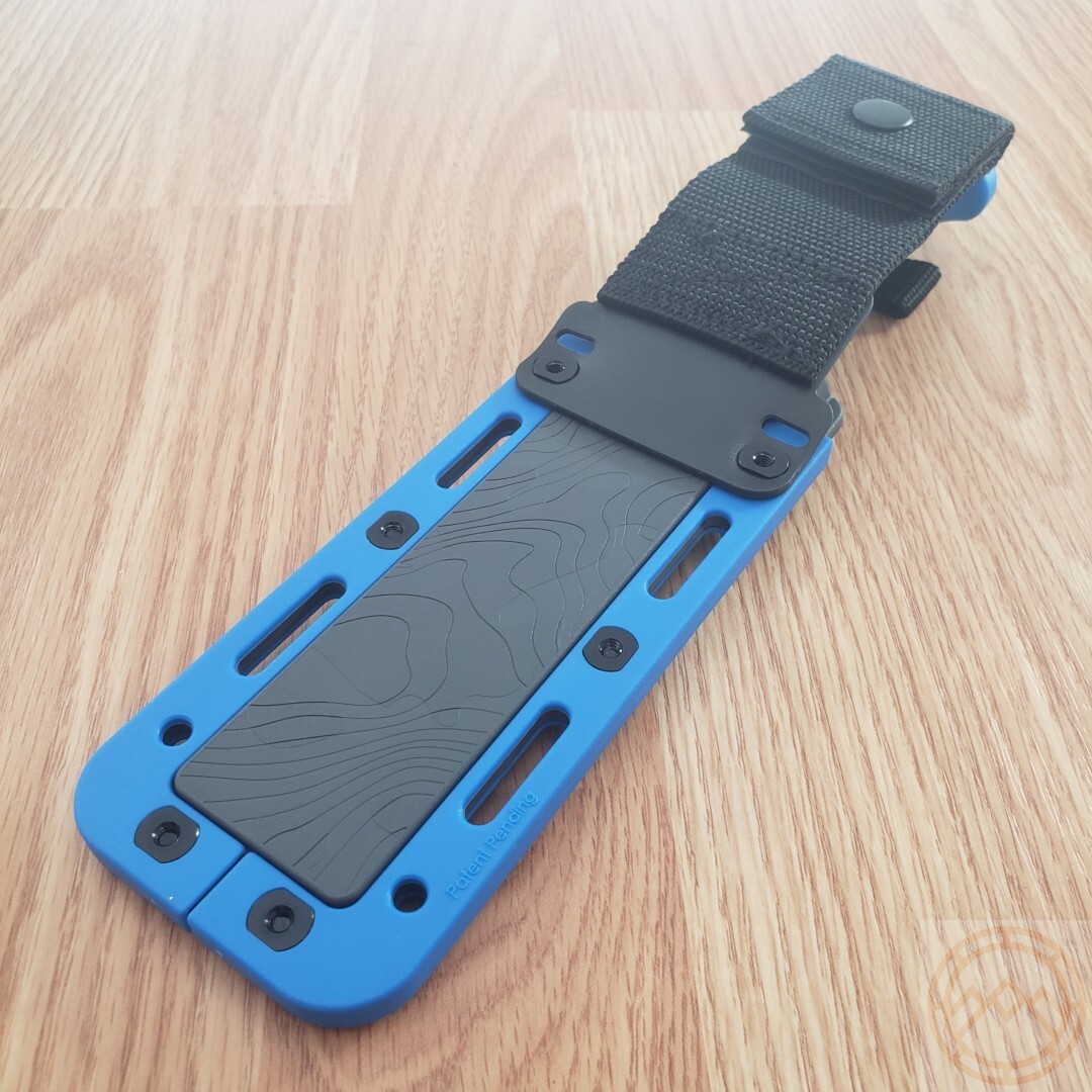 Demko Fixed Knife 5″ AUS-10A Steel Drop Point Blade Blue Checkered Rubber Handle