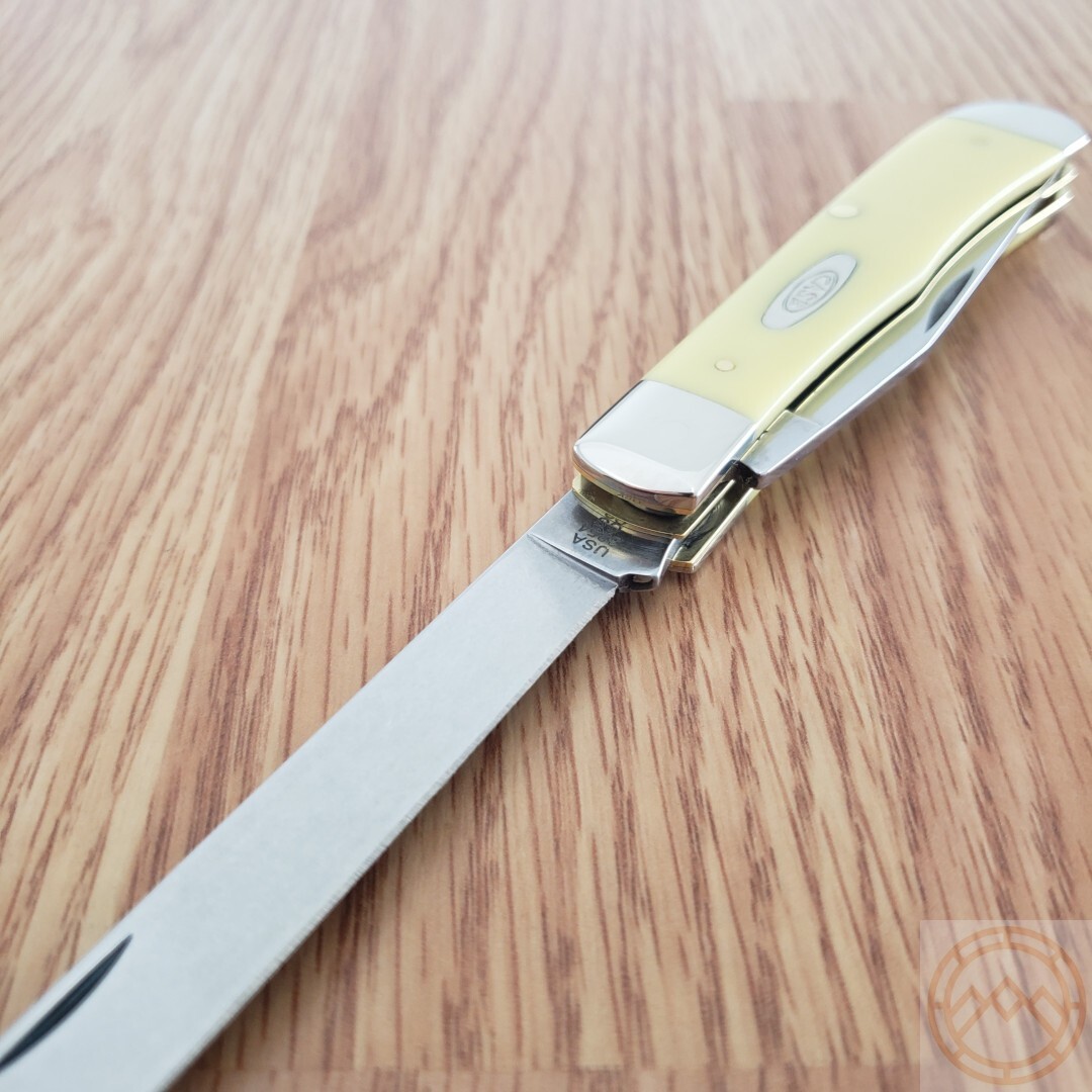 Case XX Trapper Pocket Knife Carbon Steel Blades Yellow Smooth Synthetic Handle