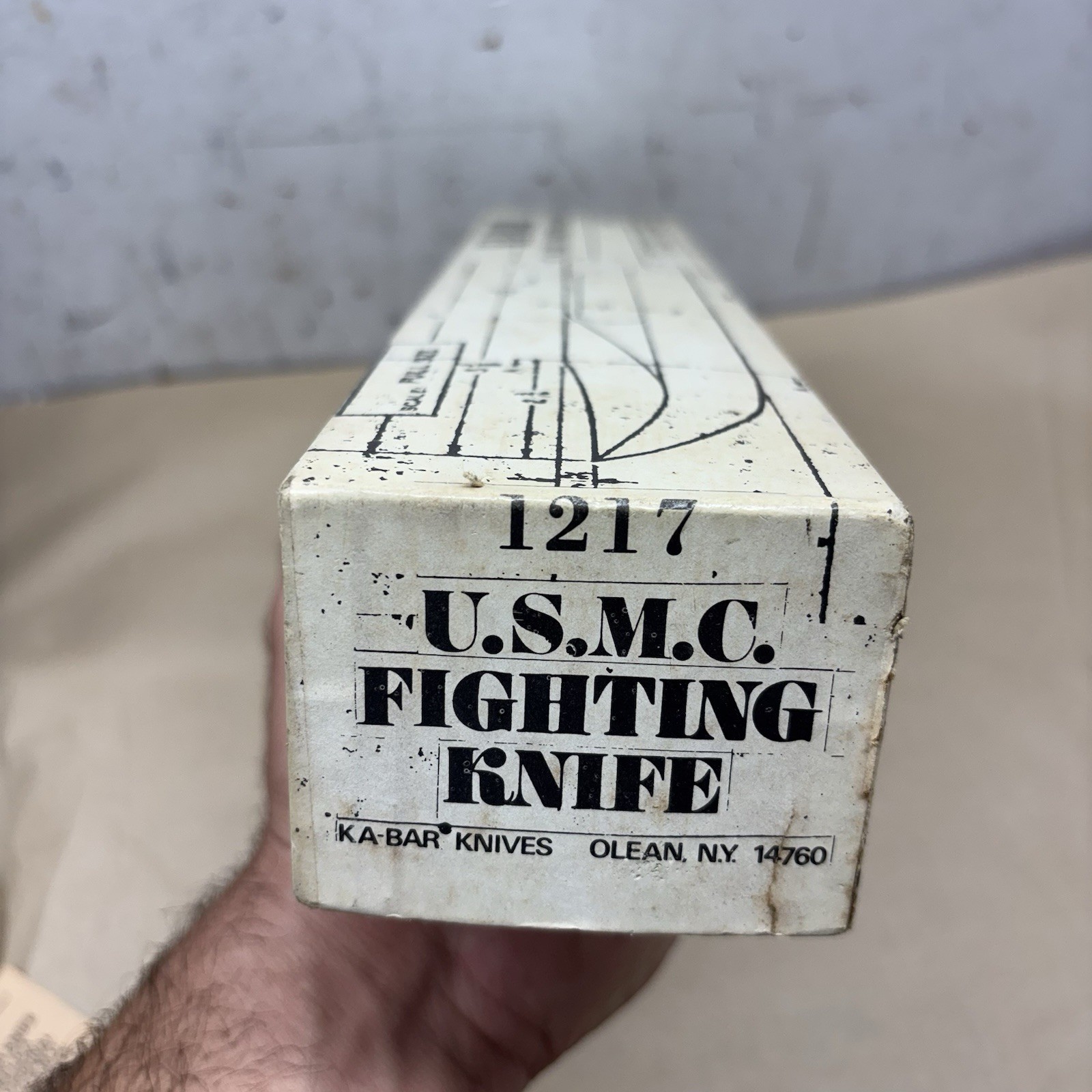 1998 KA-BAR Olean NY #1217 USMC Fighting Knife *BOX ONLY*