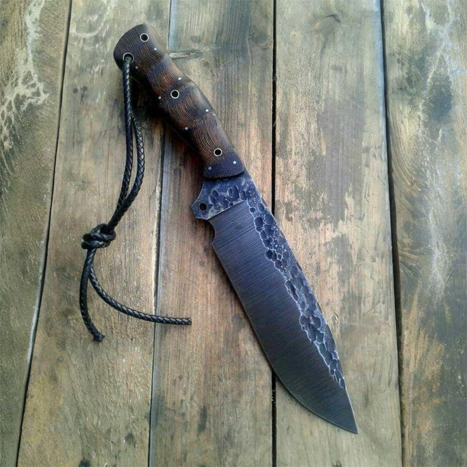 Handmade Carbon Steel Hunting Knife Ash Wood Handle & Leather Sheath For Outdoor