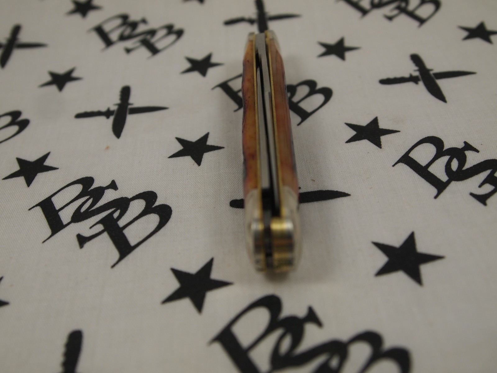 GEC Northfield UN-X-LD 661225 «Lil Cowboy» Amber Worm Groove India Bone, Satin