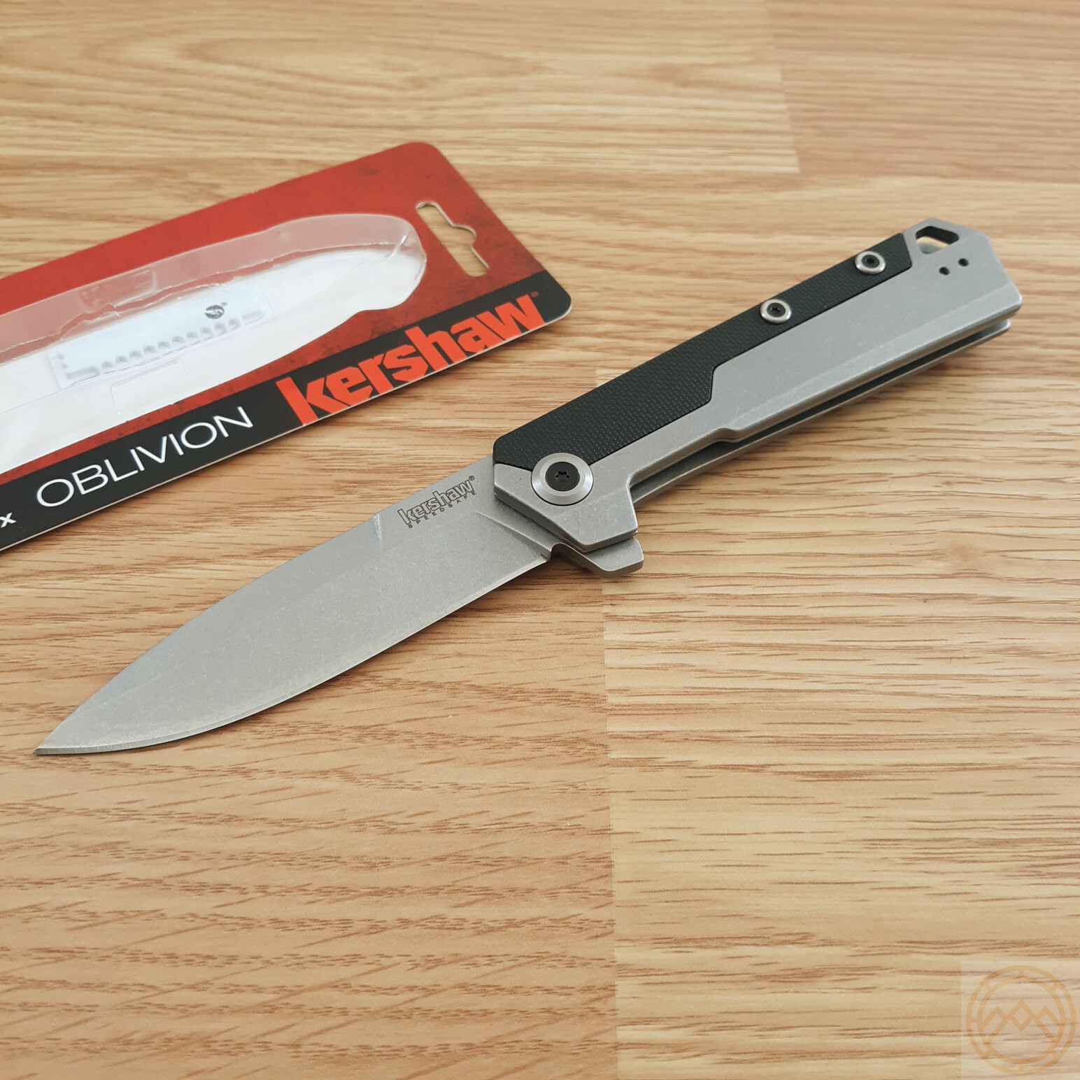 Kershaw Oblivion Folding Knife 3.5″ 8Cr13MoV Steel Blade Stainless/Nylon Handle