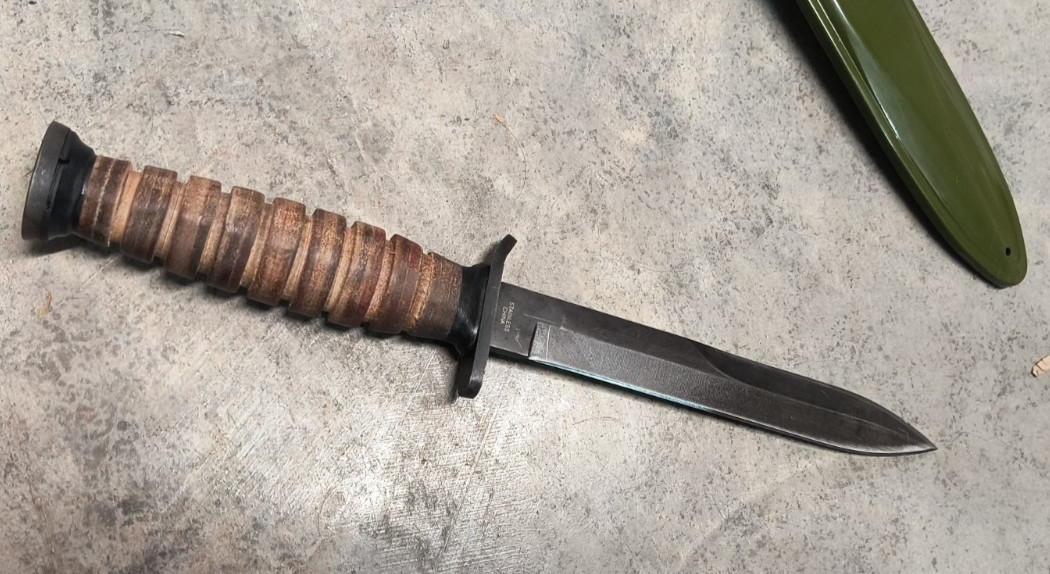 U.S. WWII M3 Fighting Trench Knife Replica + M8 Style Sheath Scabbard