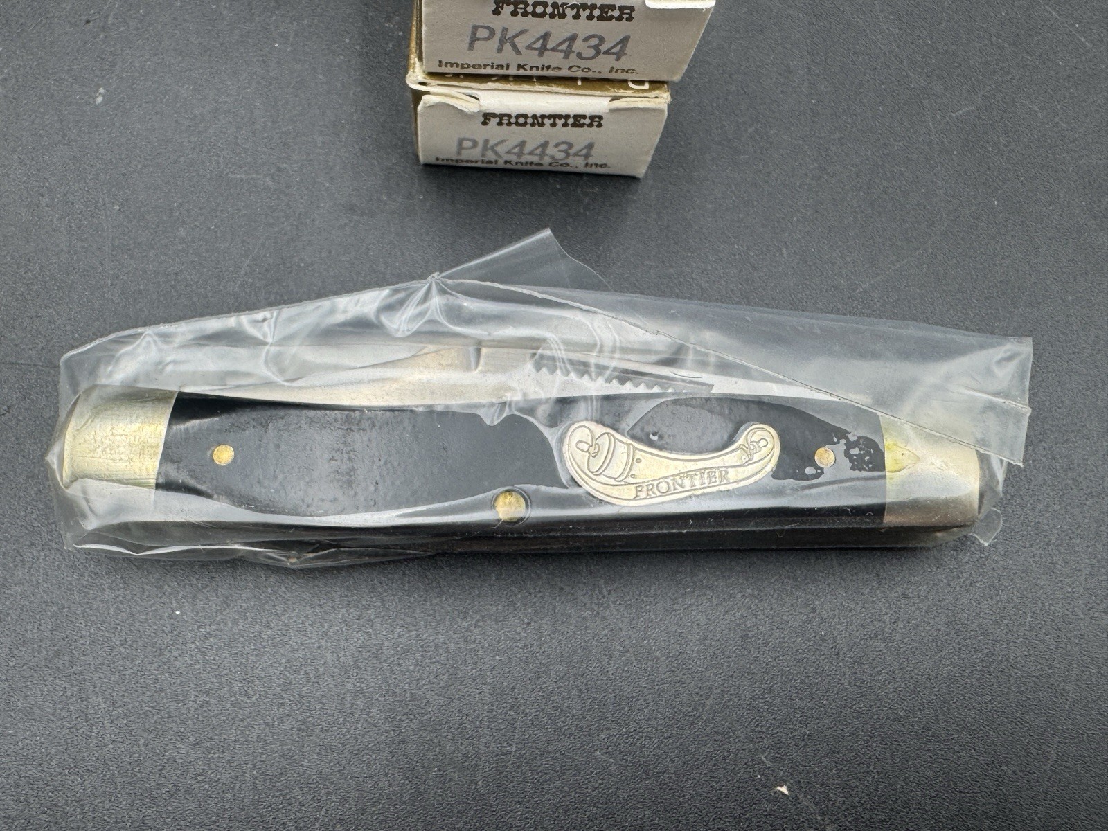 NEW OLD STOCK MAC TOOLS IMPERIAL FRONTIER USA #4434 Vintage 3 Blade Pocket Knife