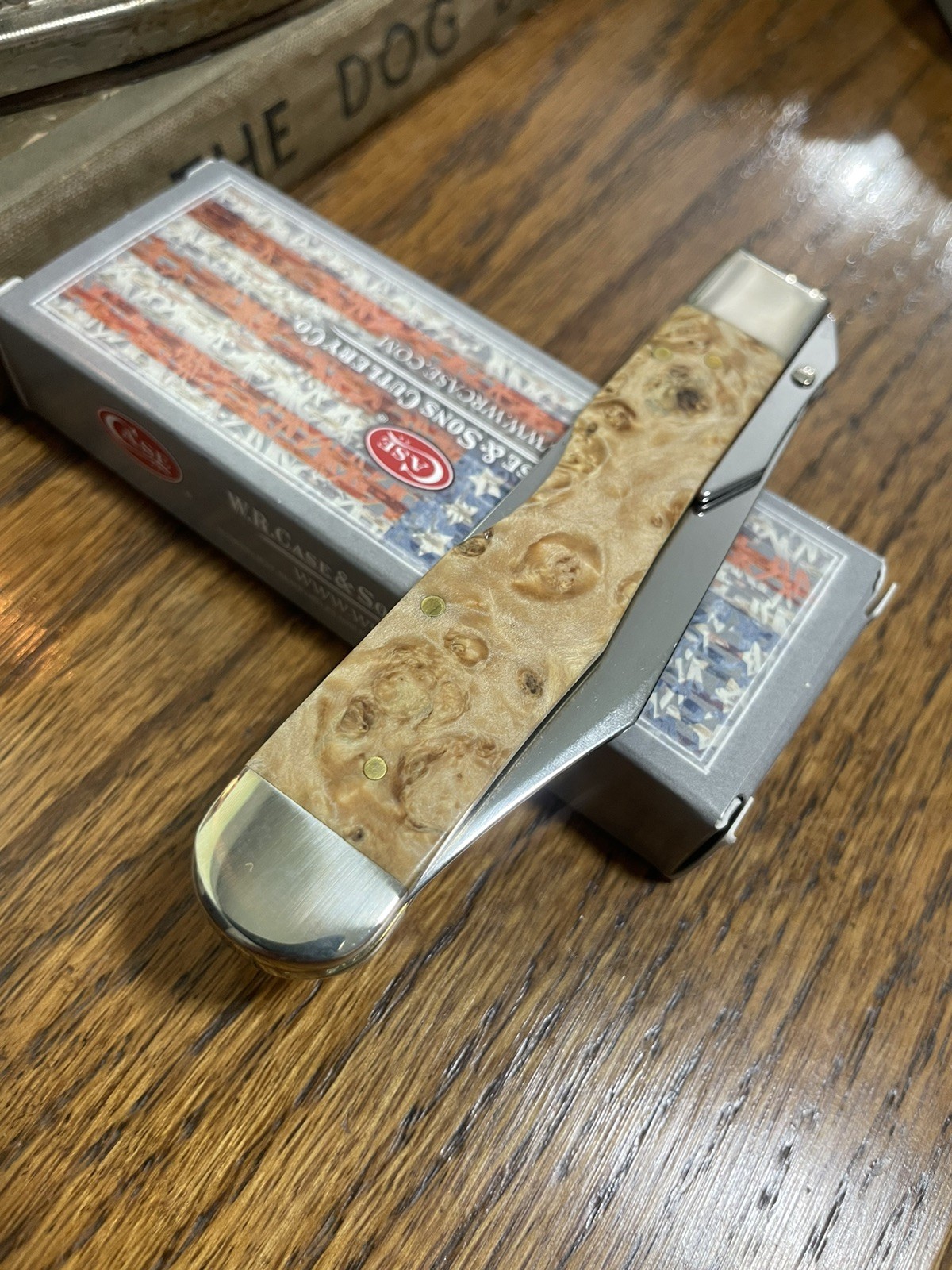 2020 Case XX 16567 Cheetah Natural Box Elder Smooth 7111 1/2 L SS