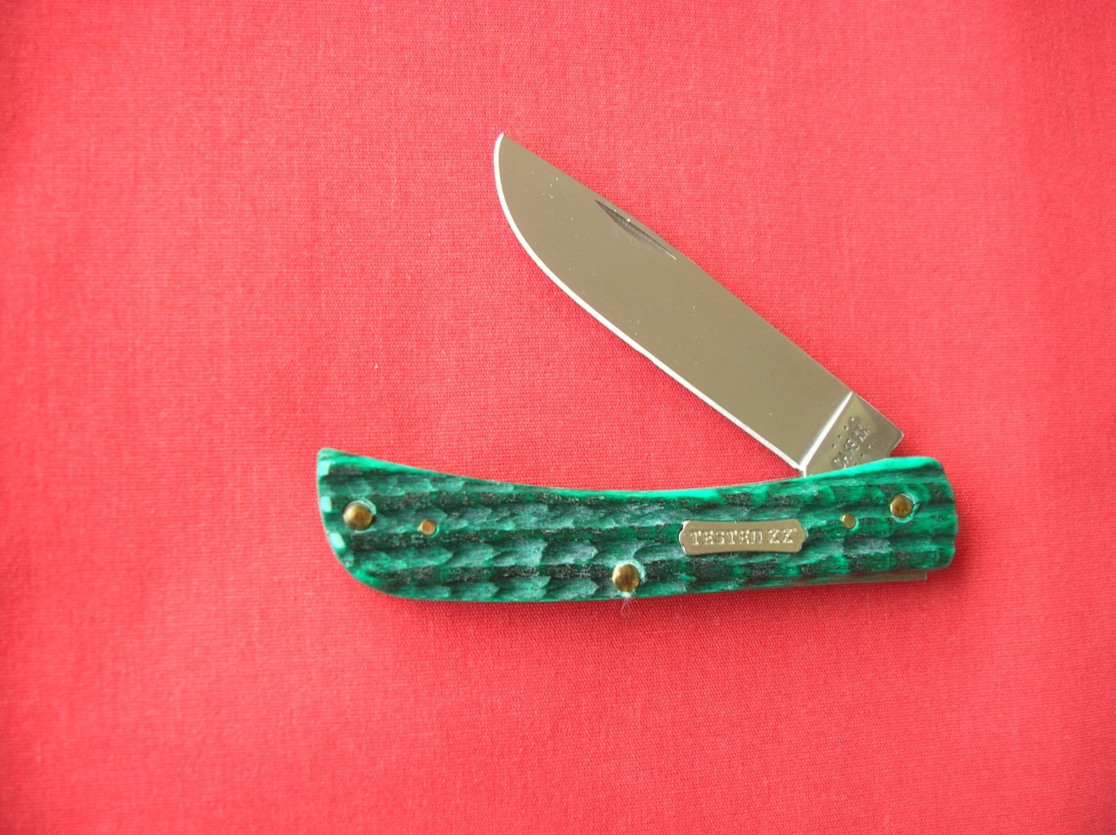 CASE XX SODBUSTER JR. JADE KINFOLK JIG BONE HANDLES 2022 KNIFE 1