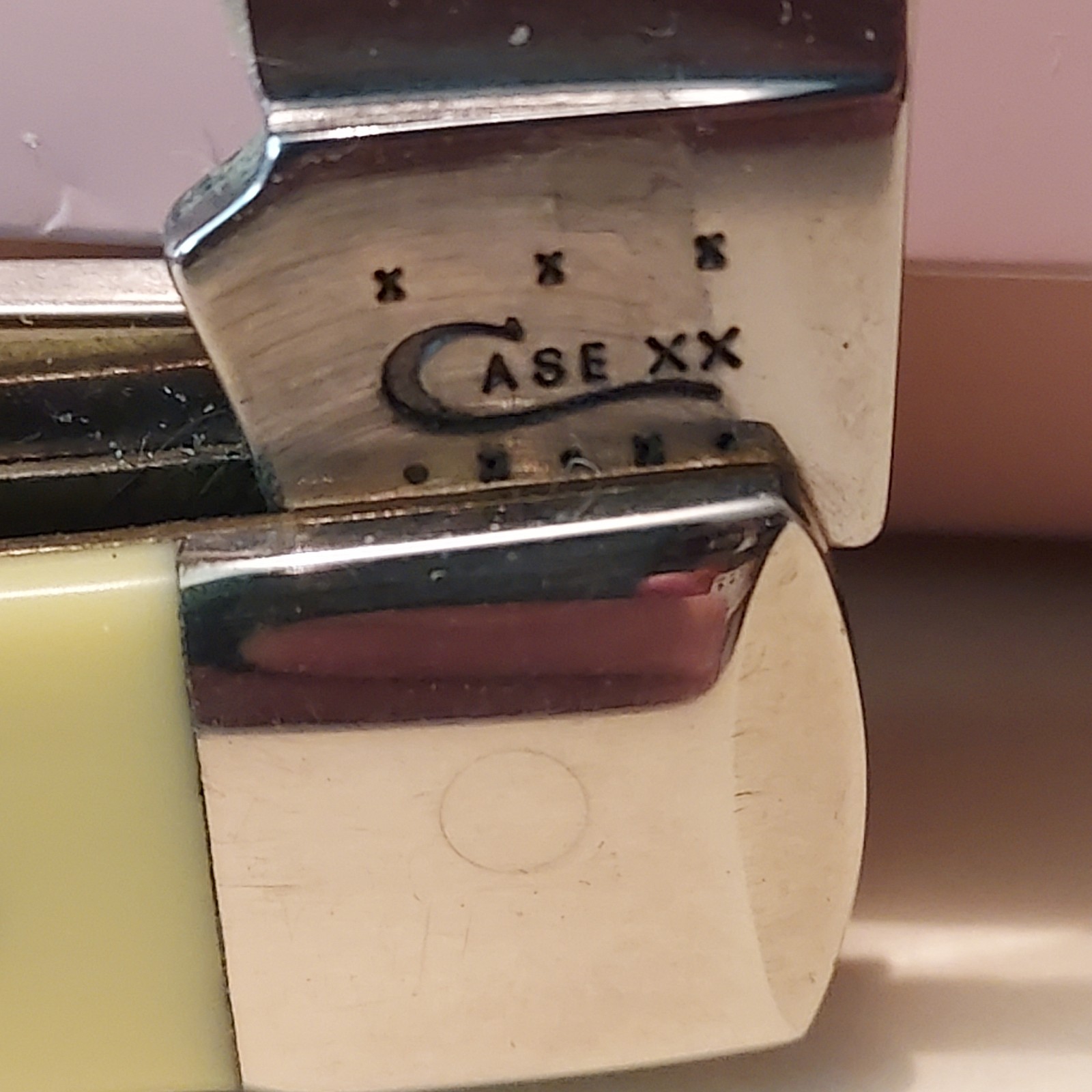 CASE XX 2013 Yellow Trapper 3254 CV Pocket Knife Oval Shield, good