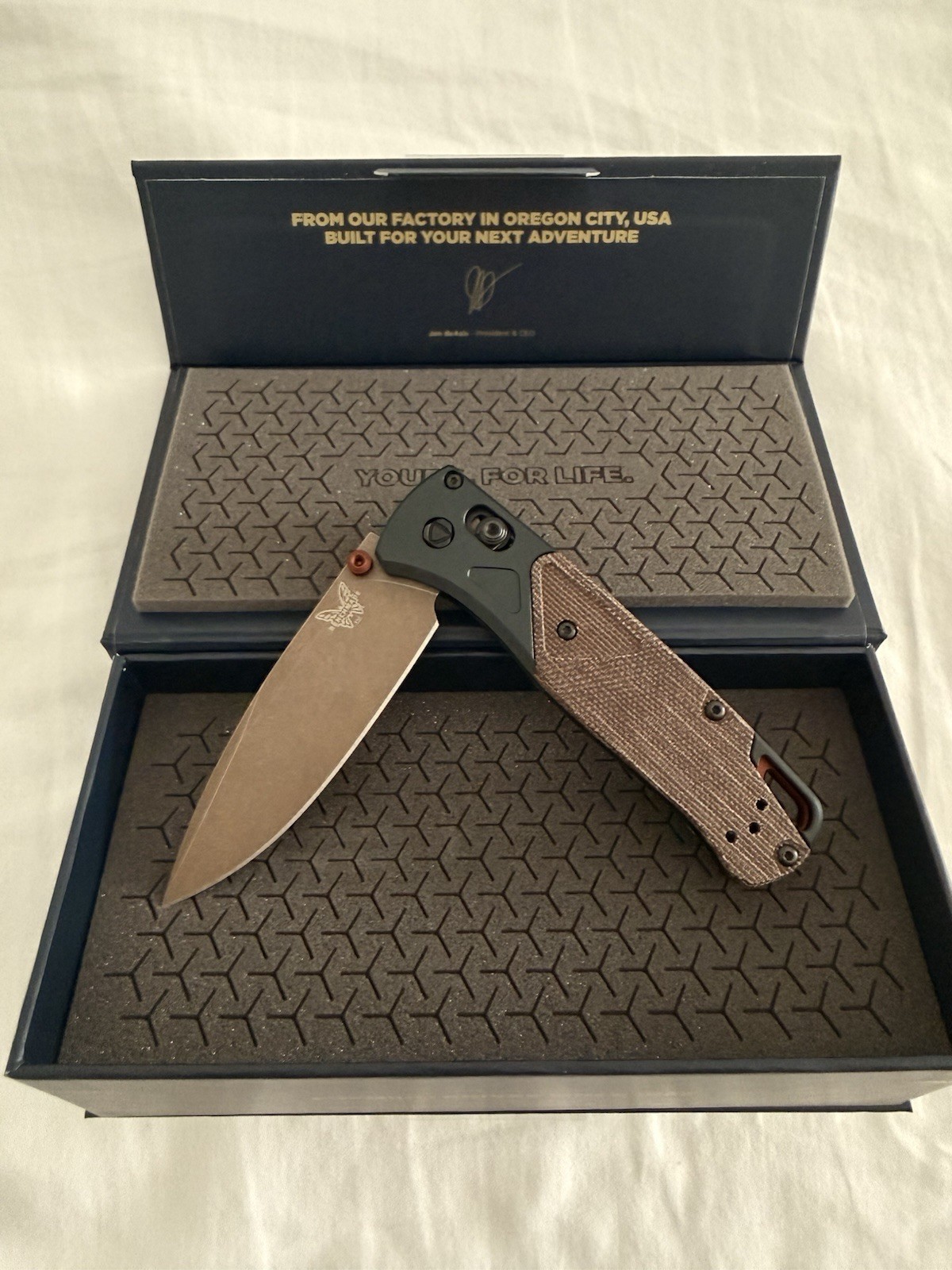 Benchmade 535FE-2602 Bugout AXIS Drop Point Taiga Green S90V FDE New USA