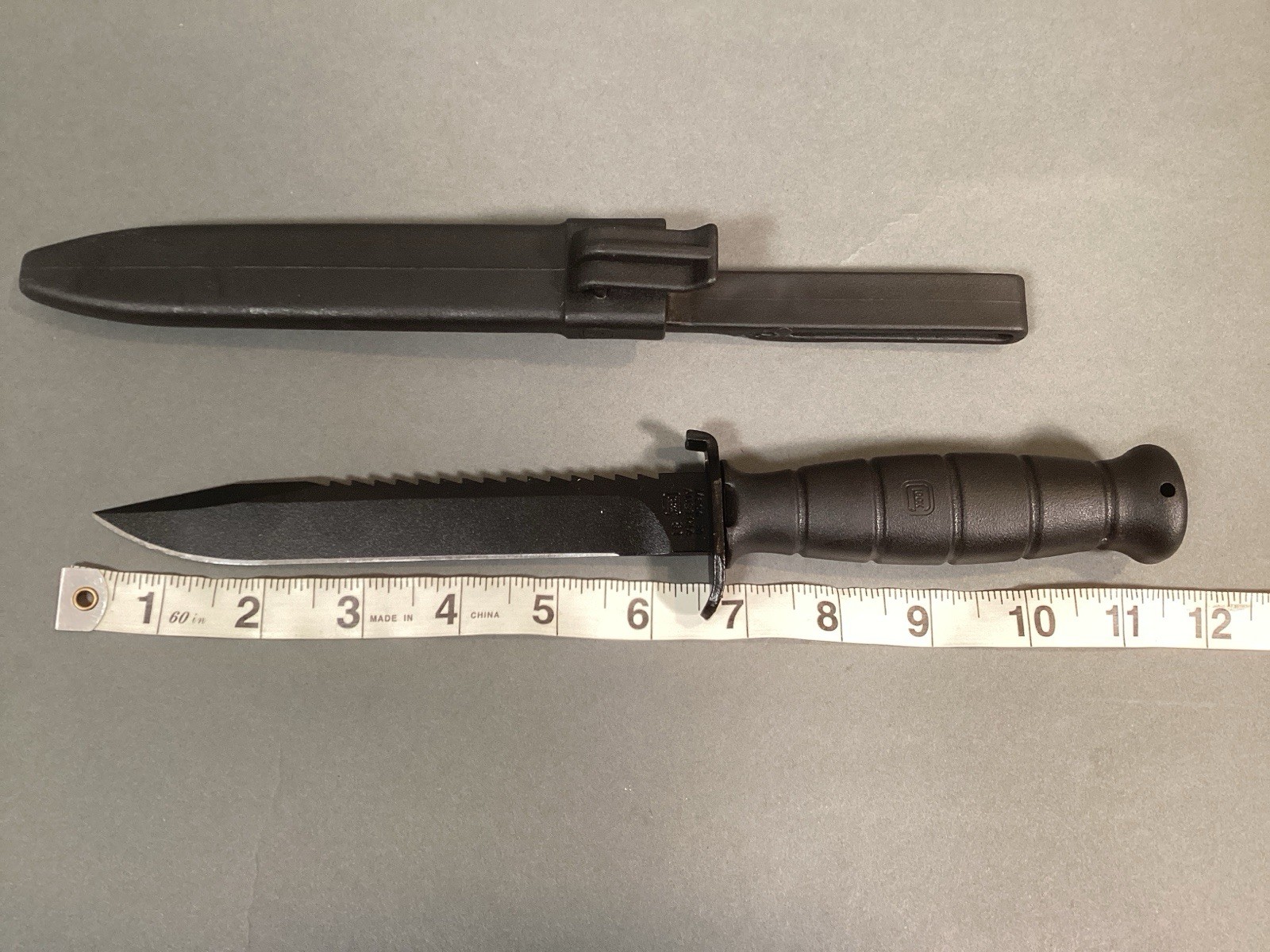 Glock 81 Fixed Blade Field Knife Saw with Sheath