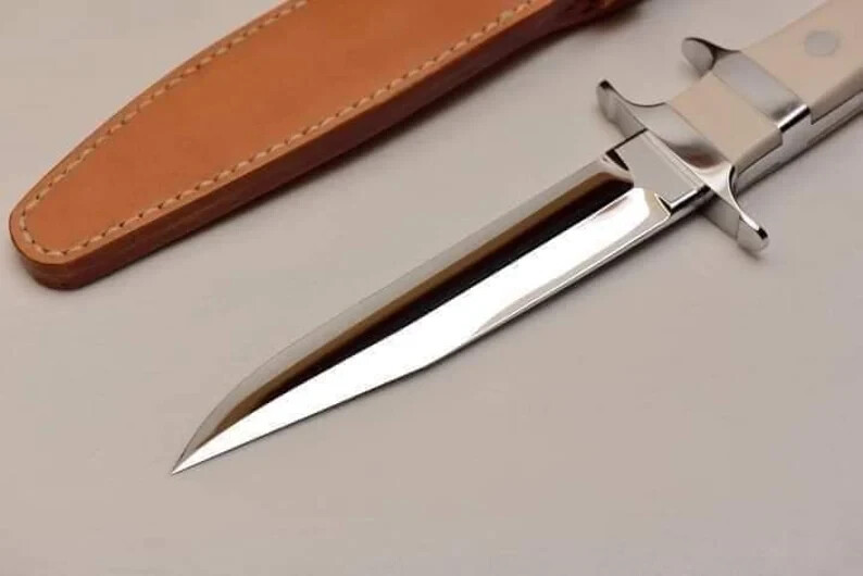 Bob Loveless Sub Hilt Knife, Hunting Knife, Custom Knife, D2 Steel Knife