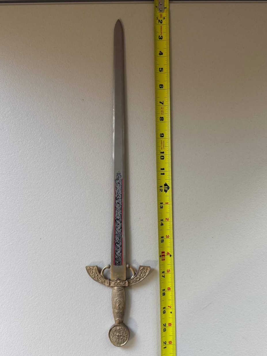 Vintage Toledo Spain Etched Short Sword Dagger Decorative Wall Display 21″