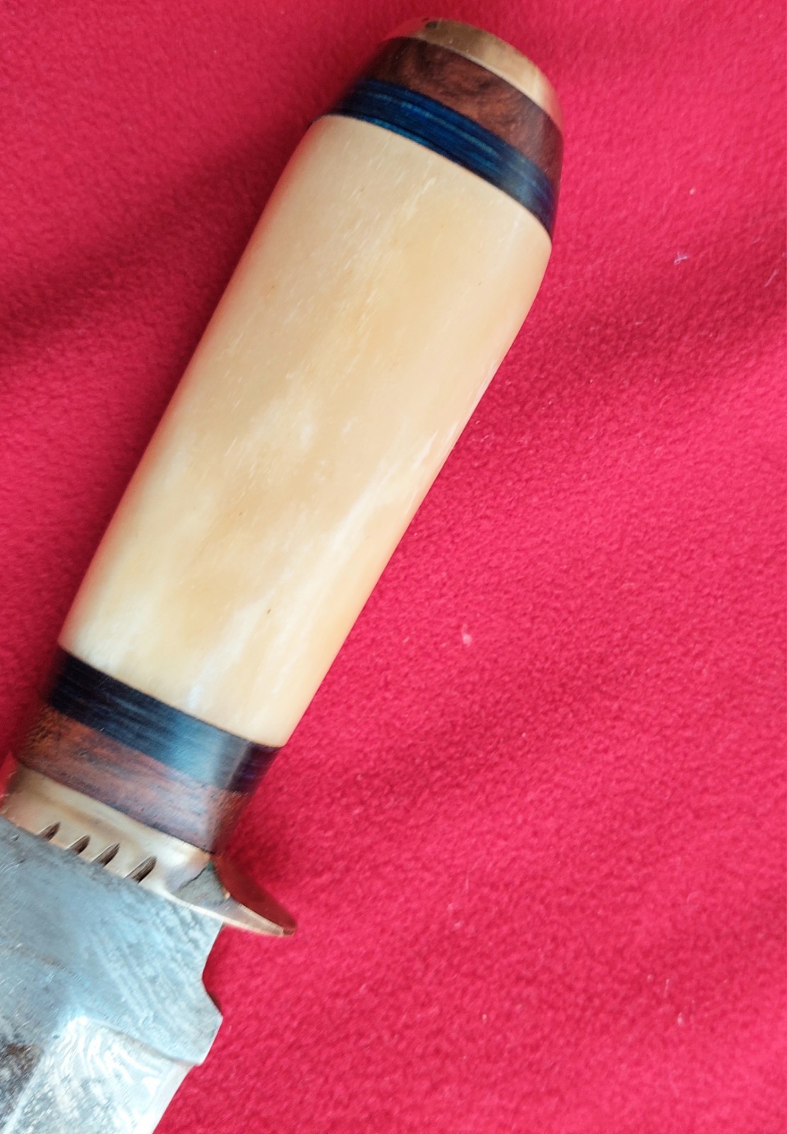 8.5″ Handmade Every Day Carry , Damascus Steel, Bone Grip & Leather Sheath