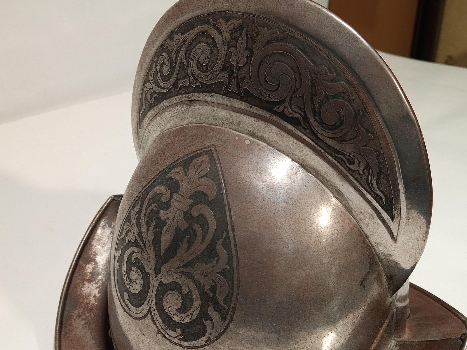 Reproduction Spanish Conquistador Helmet Etched Steel Morion Style Decor